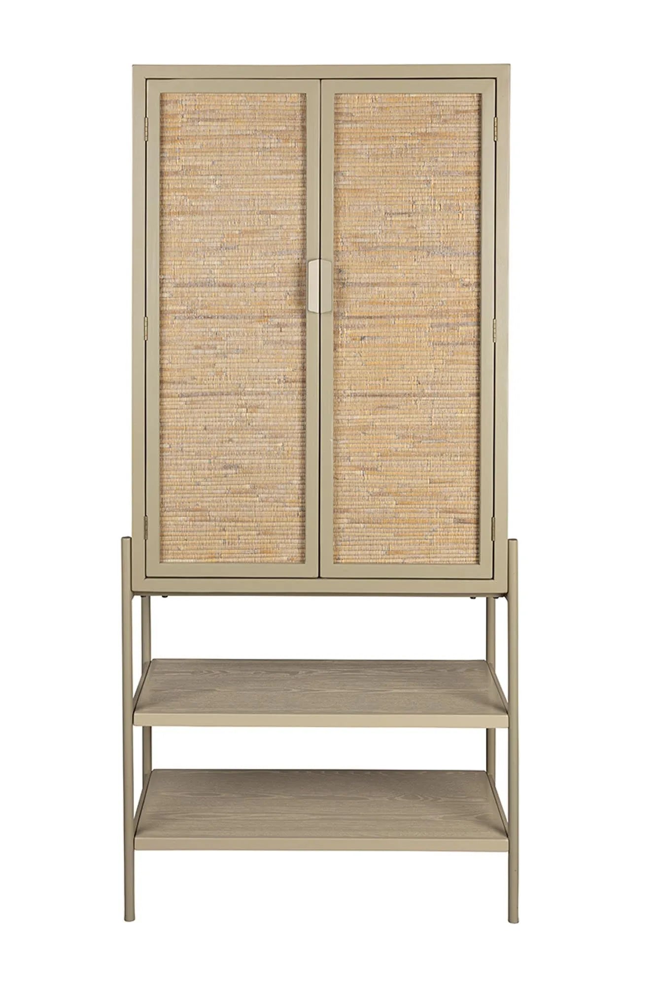 Eleganter Yasu Schrank von Dutchbone: Tanne, Rattan, Eisenbeine. Stilvoller Stauraum für jeden Raum. Qualität trifft Design.