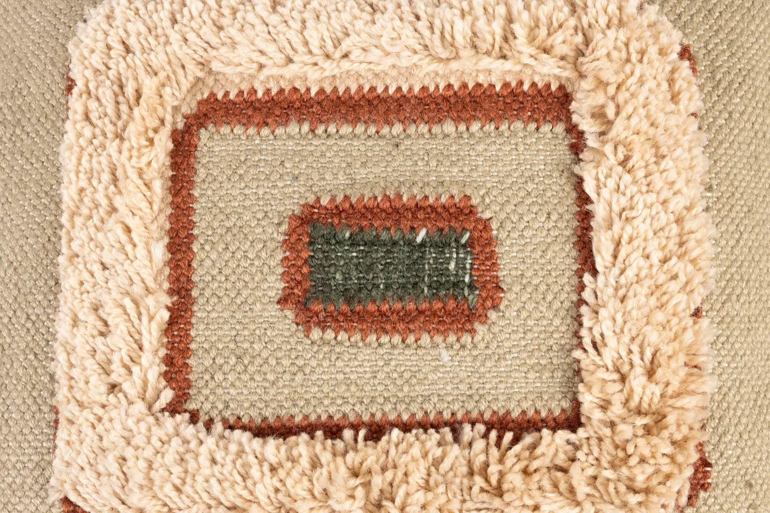 Kissen Haydon Square 45x45 in Beige präsentiert im Onlineshop von KAQTU Design AG. Kissen ist von Dutchbone