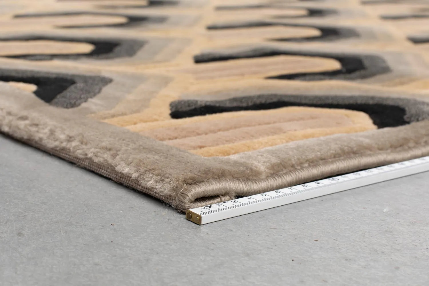 Teppich Lockhart 200x290 in Beige präsentiert im Onlineshop von KAQTU Design AG. Teppich ist von Dutchbone