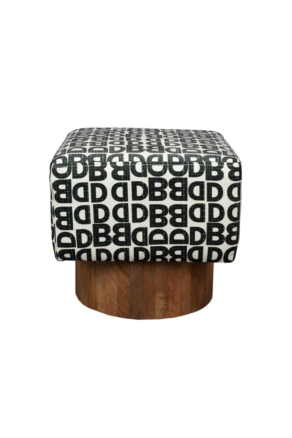 Hocker Monogramm in Brown präsentiert im Onlineshop von KAQTU Design AG. Barstuhl ist von Dutchbone