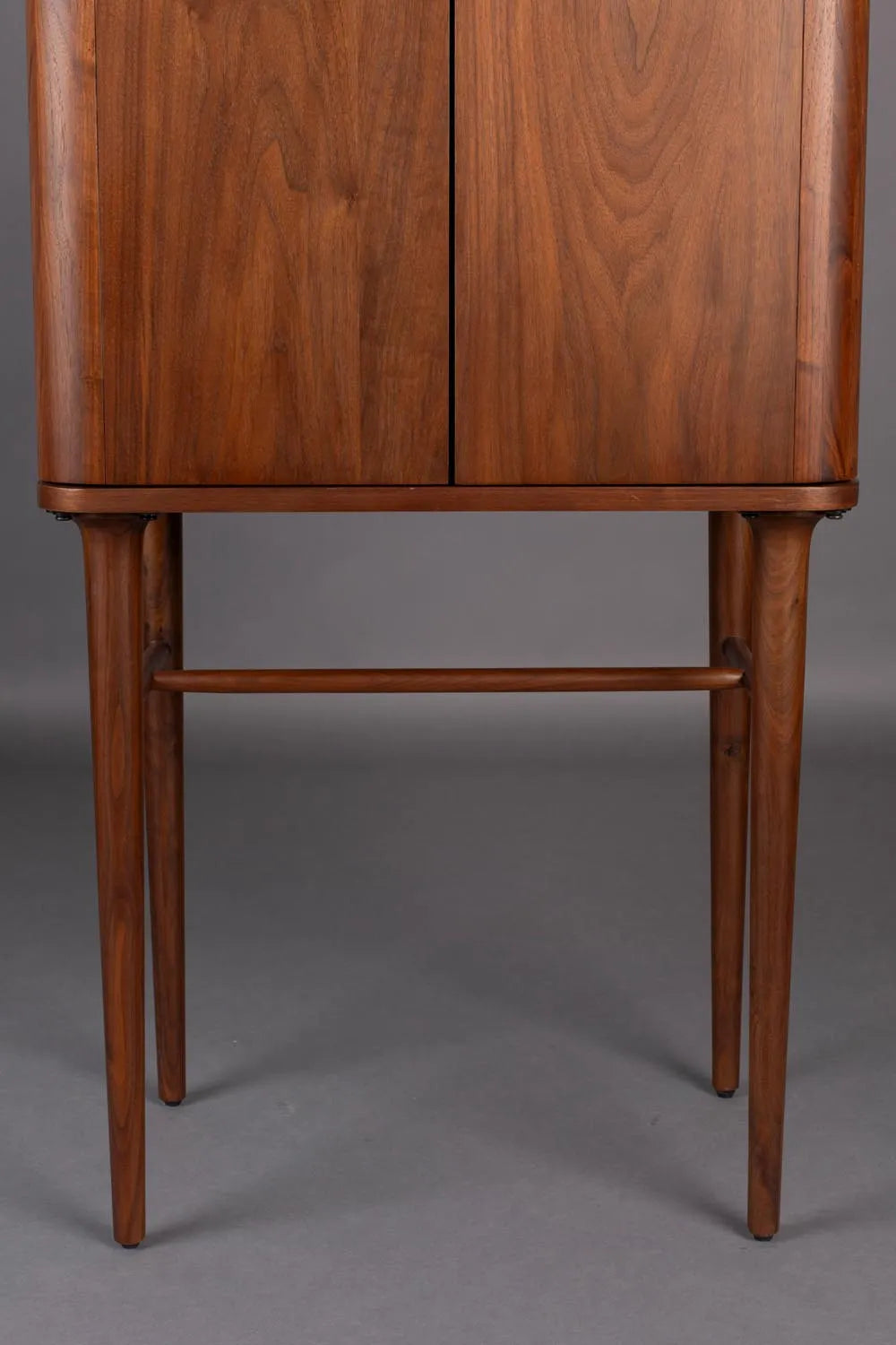 Schrank Morrison in Brown präsentiert im Onlineshop von KAQTU Design AG. Cabinet ist von Dutchbone