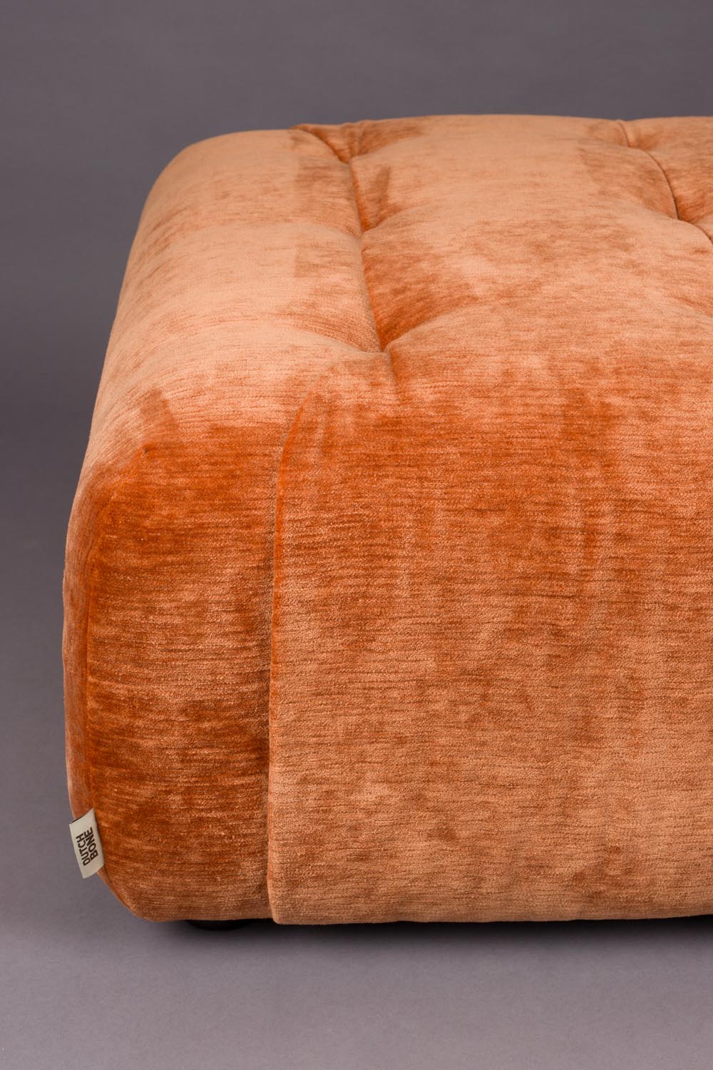 Hocker Jade Erde in Brown präsentiert im Onlineshop von KAQTU Design AG. Pouf ist von Dutchbone