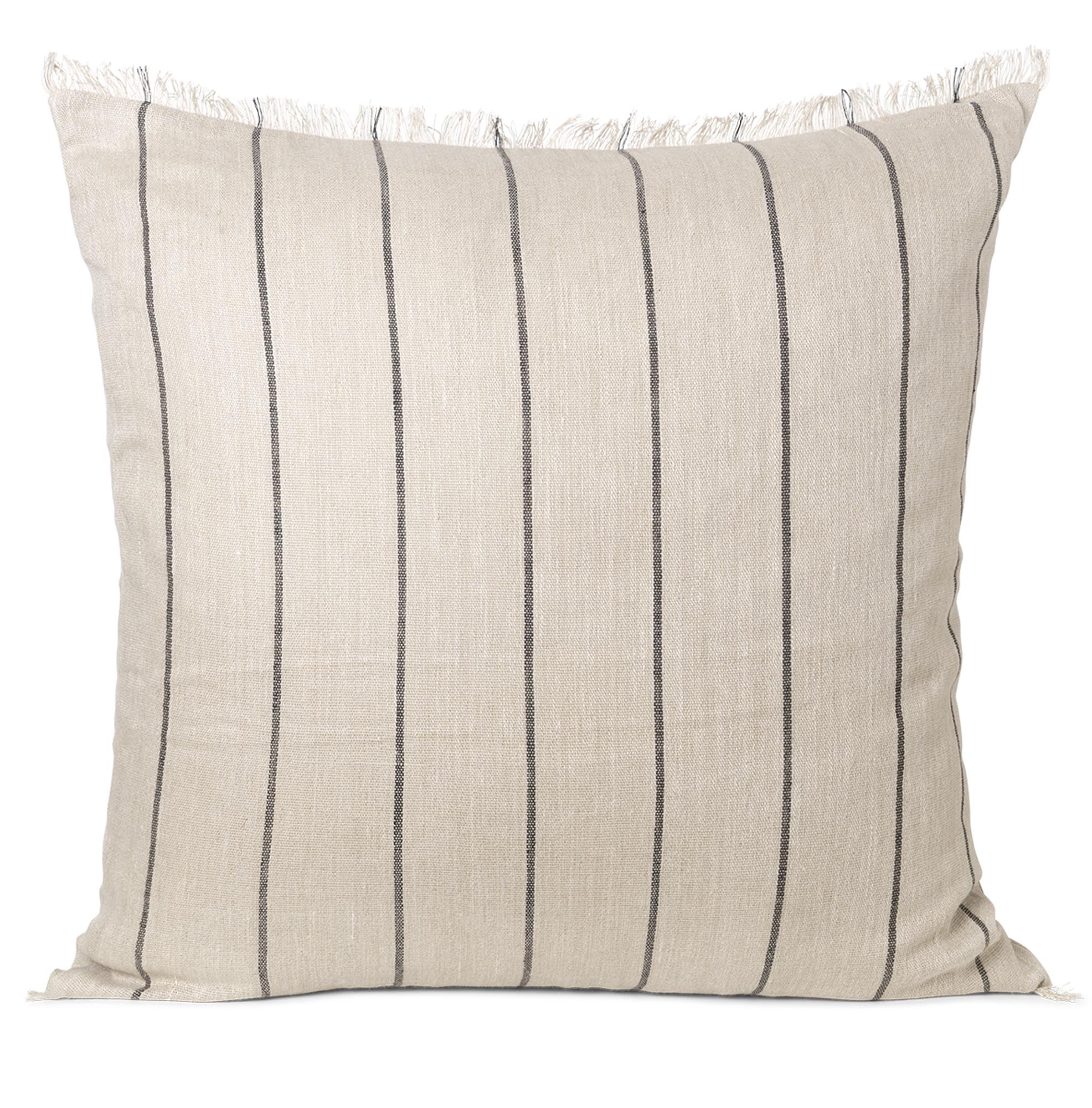 Großes Calm Kissen von Ferm Living: Eleganz in sanften Tönen.