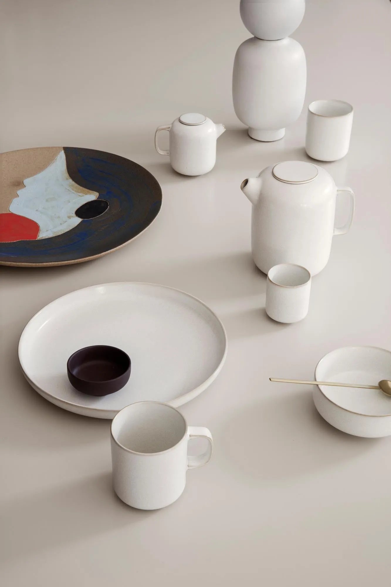 Sekki Tasse von Ferm Living: Minimalistisches Design aus Steinzeug.