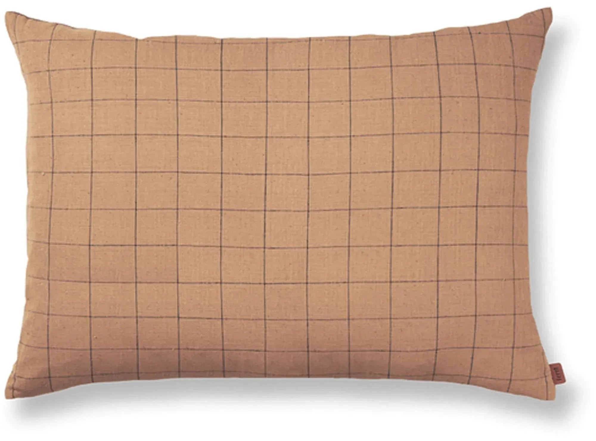 Brown Cotton Kissen Gross in Braun präsentiert im Onlineshop von KAQTU Design AG. Kissen ist von Ferm Living