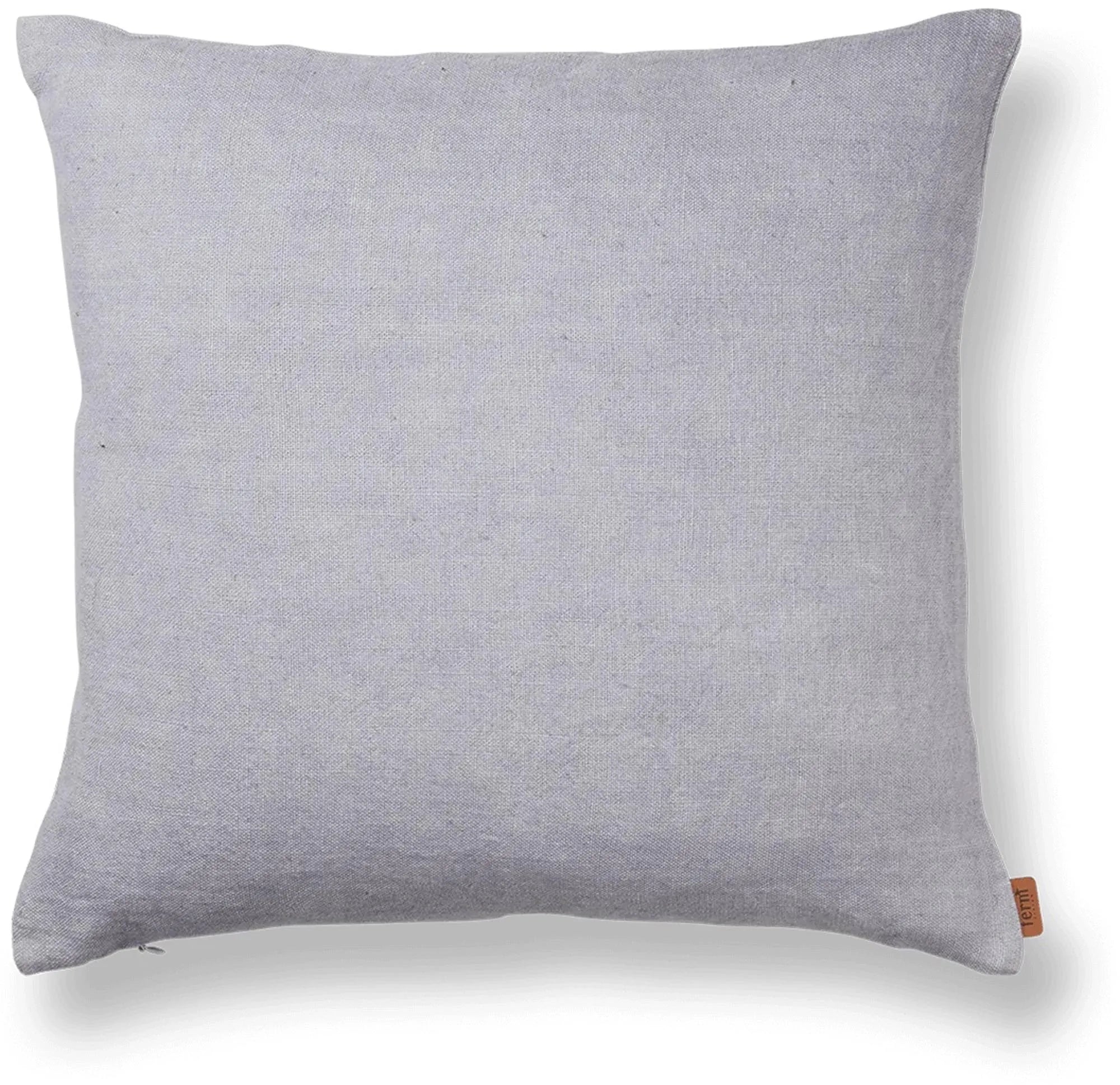 Heavy Leinen Kissenbezug in Violett präsentiert im Onlineshop von KAQTU Design AG. Kissenbezug ist von Ferm Living