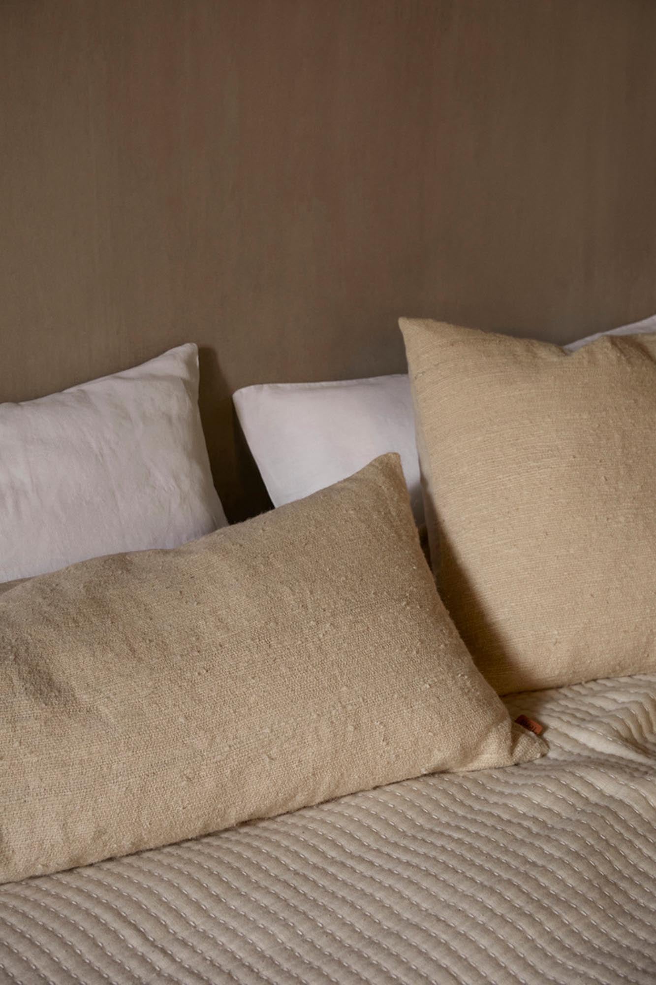 Großes Nettle Kissen von Ferm Living: Stilvoll und natürlich wohnen.