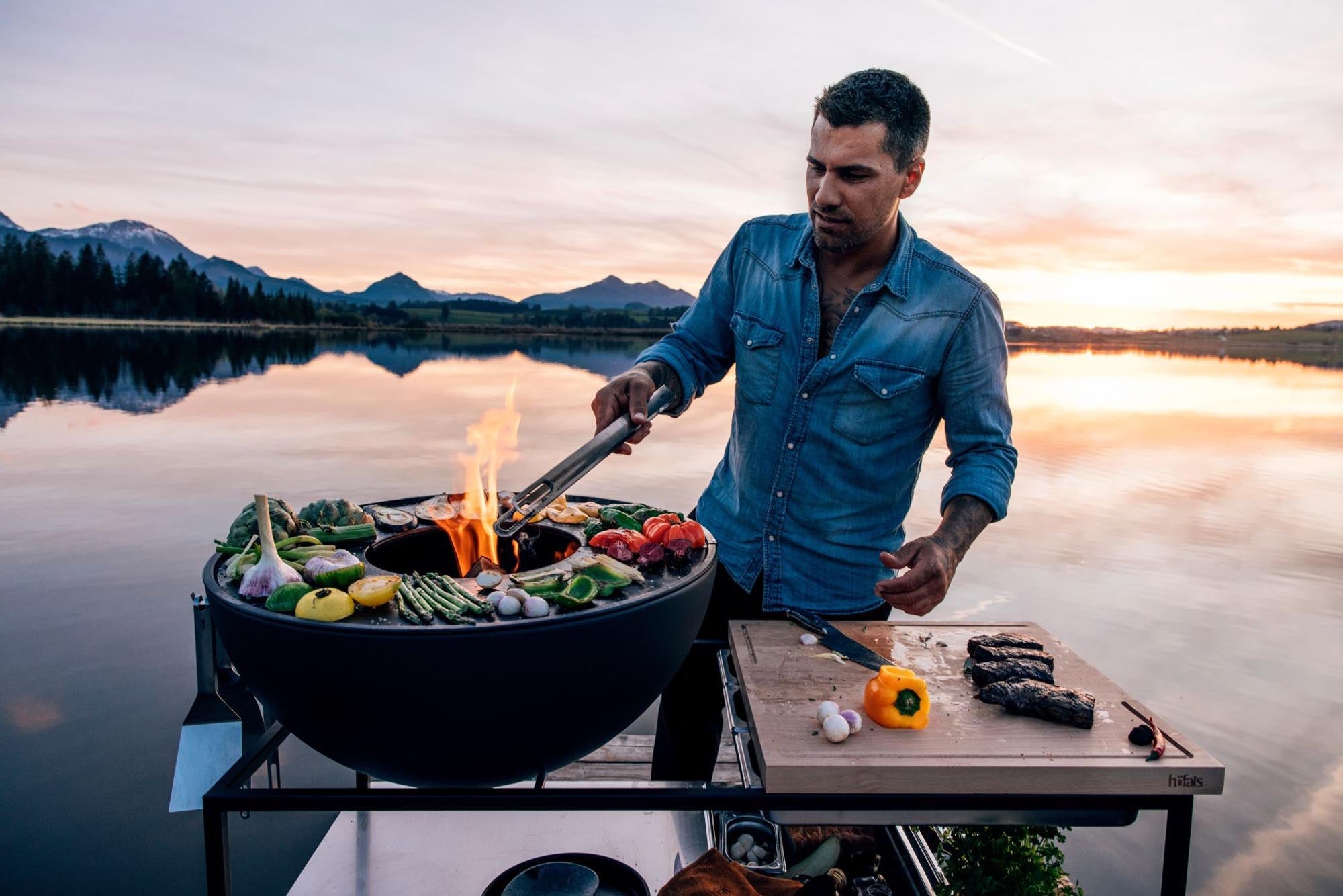 FIRE KITCHEN BOWL 70: Vielseitiges Plancha-Grillset von Höfats.