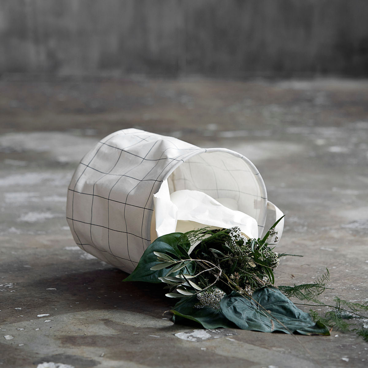 Aufbewahrung, Squares in Schwarz/Weiss präsentiert im Onlineshop von KAQTU Design AG. Tasche ist von House Doctor