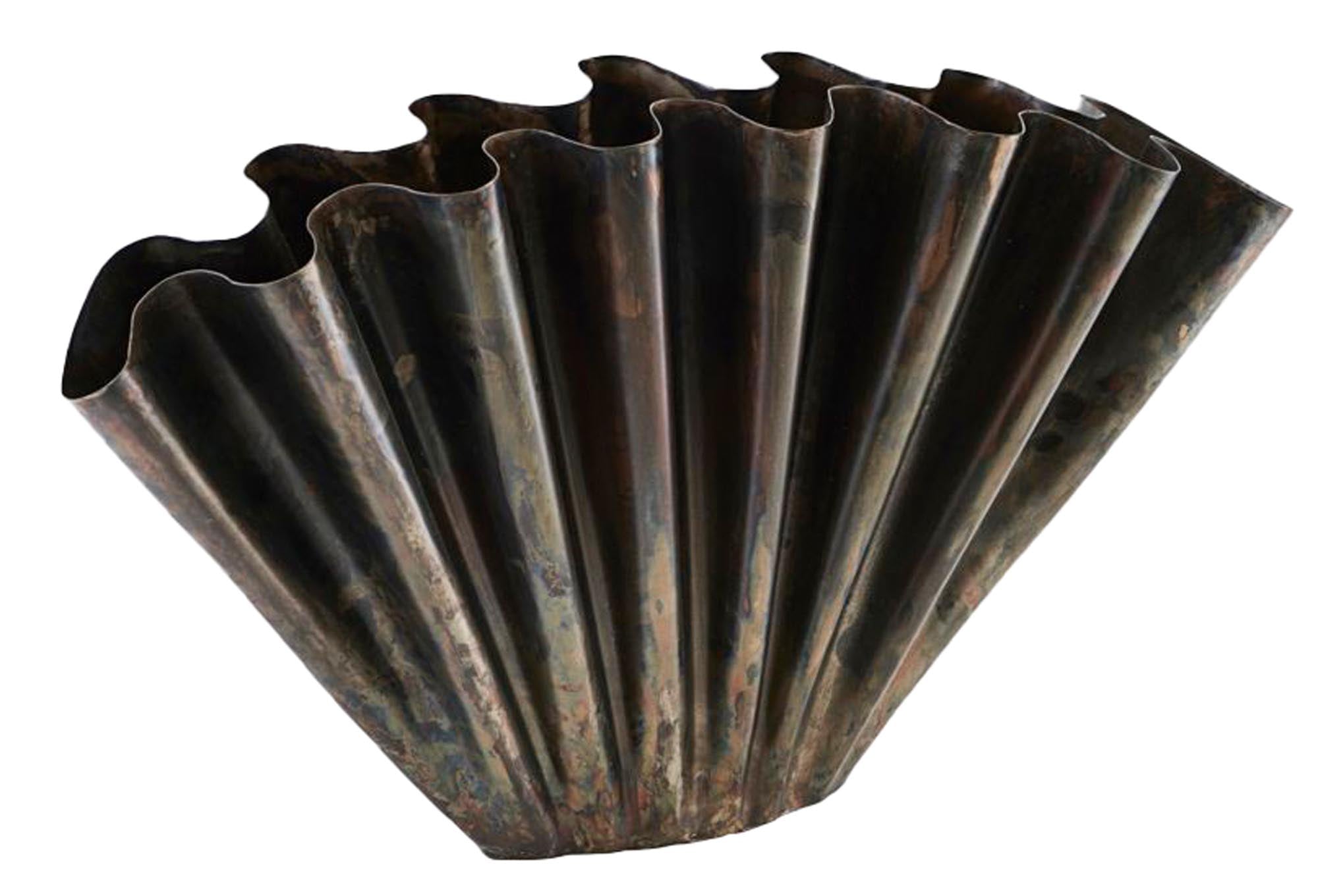 Vase, flood