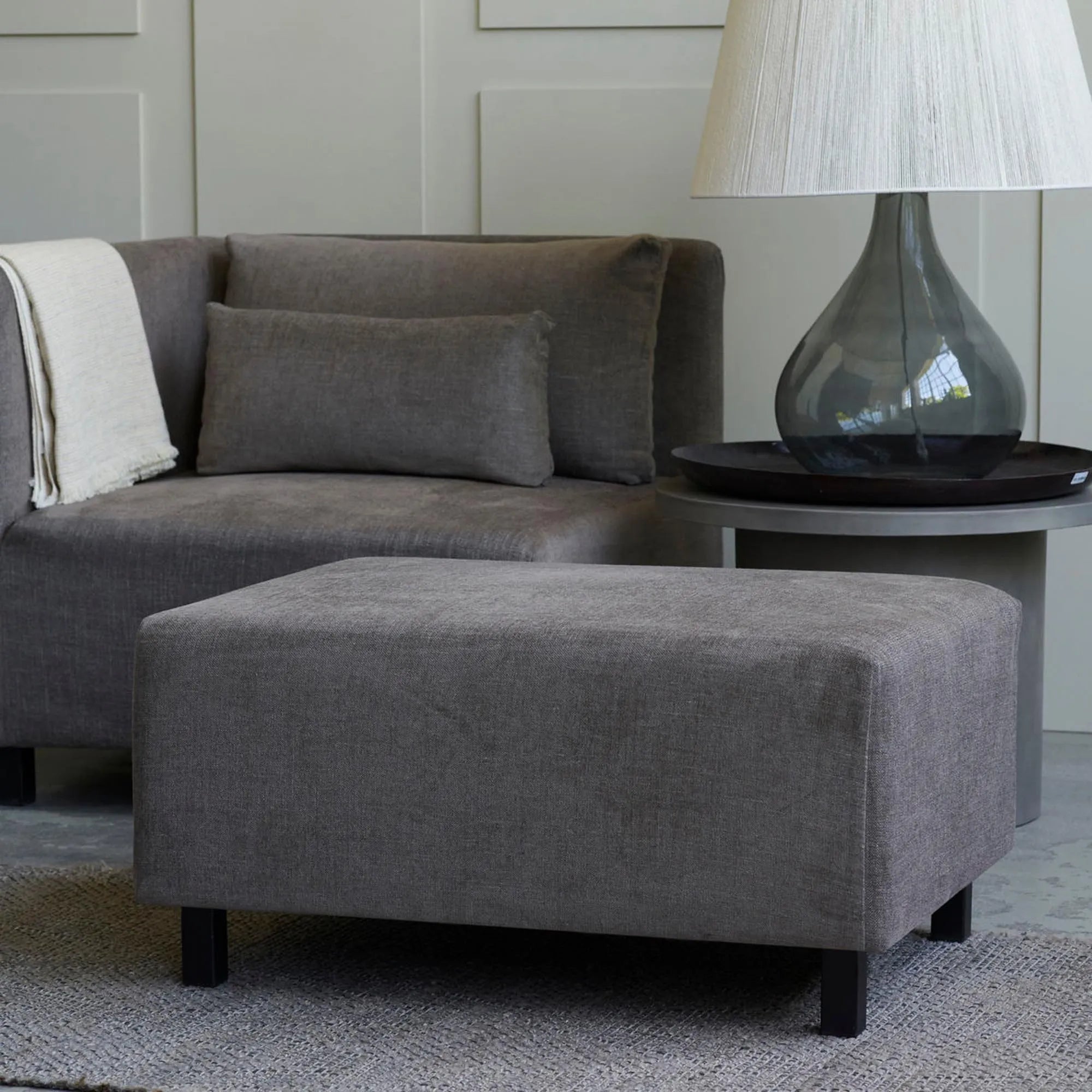 Pouf Hazel Night: Komfort und Design von House Doctor erleben.