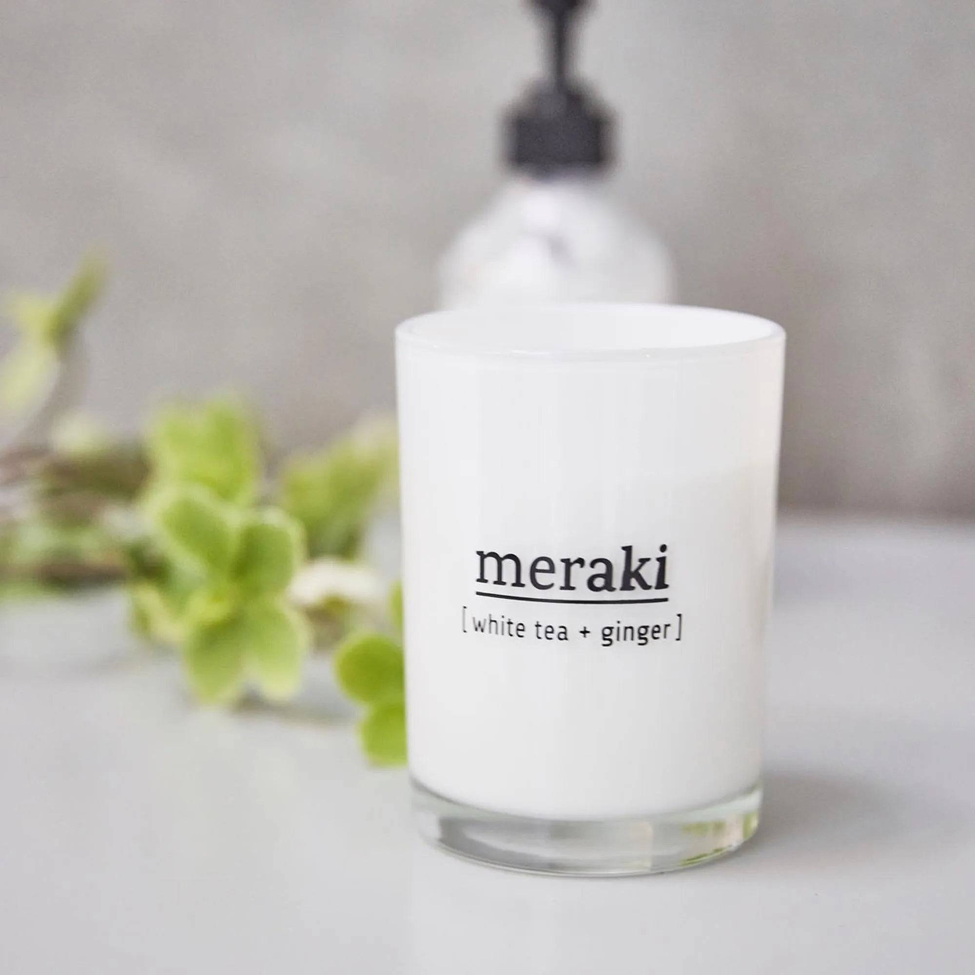 Duftkerze, White tea & ginger in  präsentiert im Onlineshop von KAQTU Design AG. Duftkerzen ist von Meraki