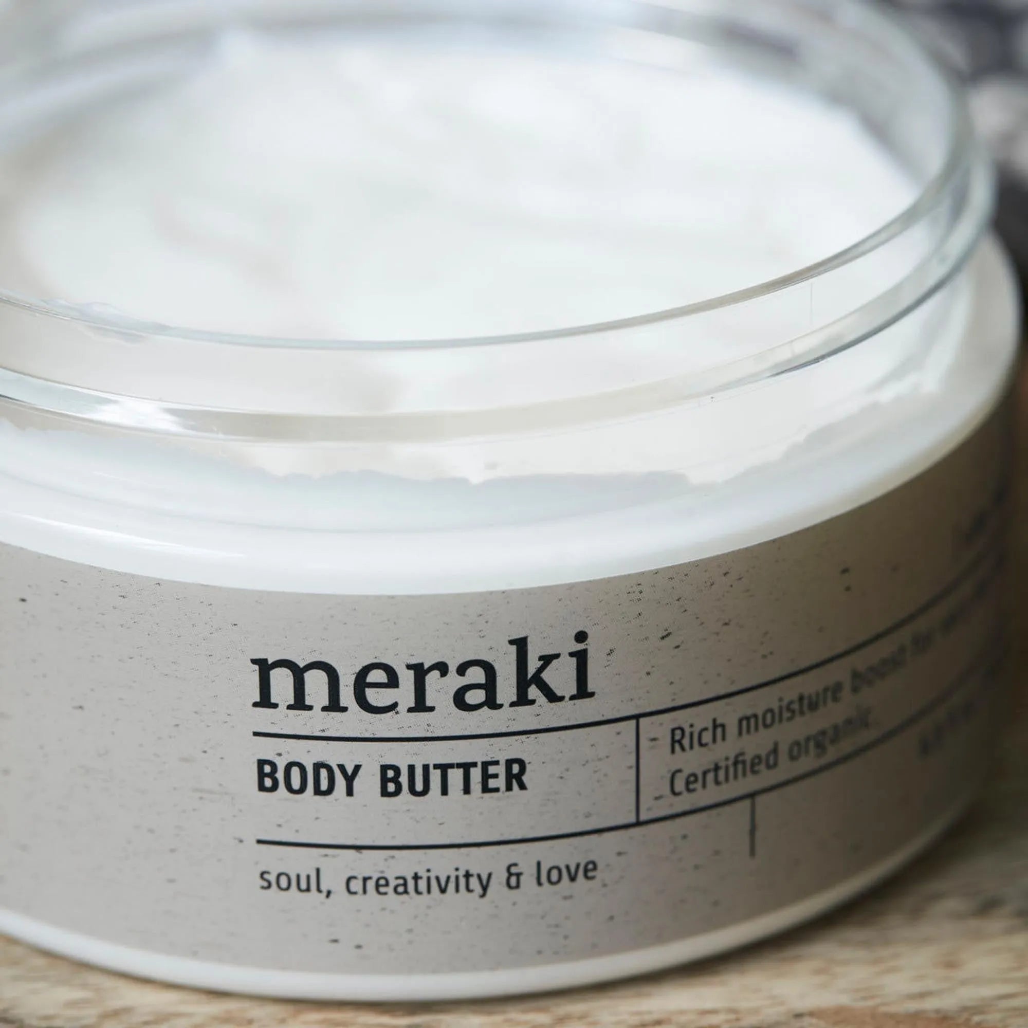 Body butter, Silky mist in  präsentiert im Onlineshop von KAQTU Design AG. Pflege ist von Meraki