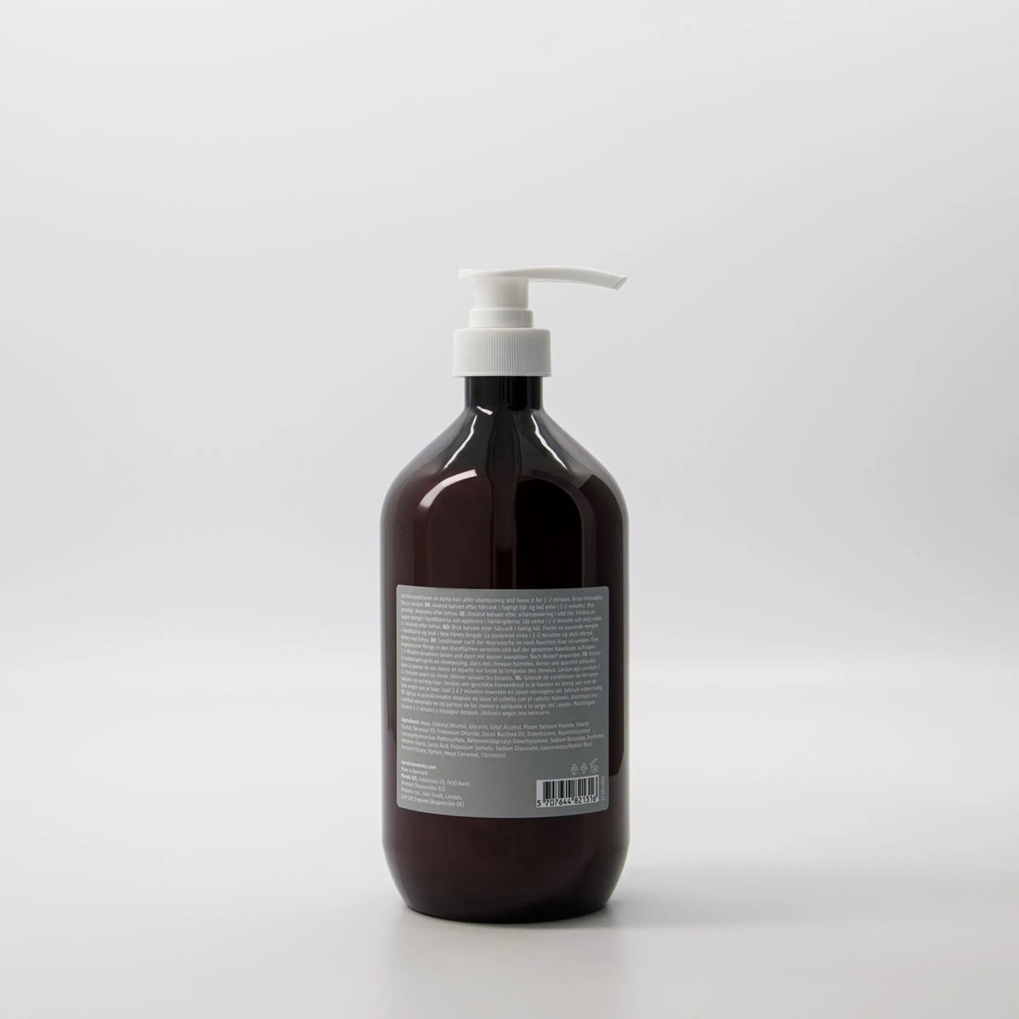 Volumising conditioner in  präsentiert im Onlineshop von KAQTU Design AG. Pflege ist von Meraki