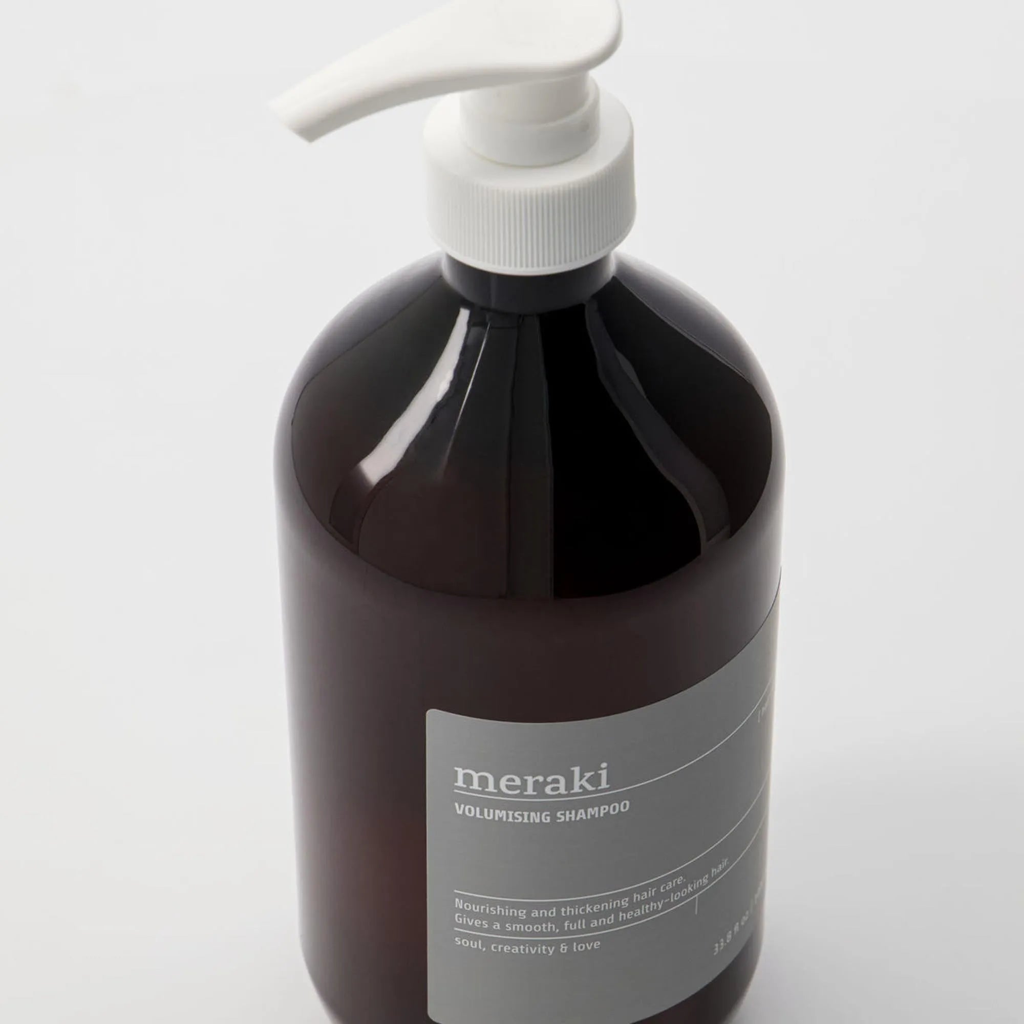 Volumising shampoo in  präsentiert im Onlineshop von KAQTU Design AG. Pflege ist von Meraki