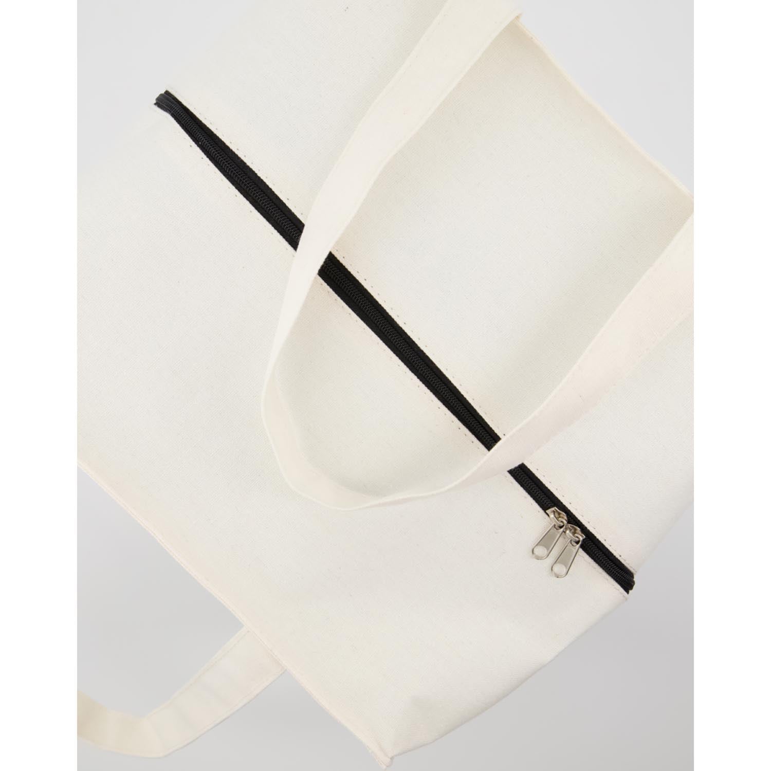 Elegantes Brunch-Set von House Doctor in Schwarz und Braun, ideal für stilvolle Tischdekoration und gemütliche Mahlzeiten.