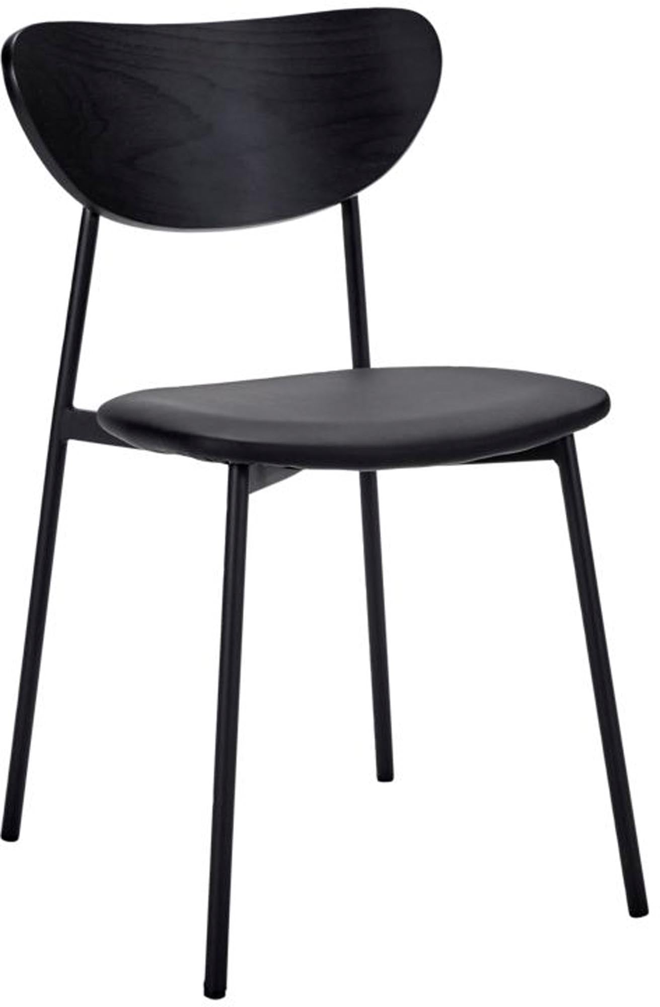 Der Must-Stuhl von House Doctor: Zeitloses Design, hochwertige Materialien, ideal für gesellige Abende. Perfekt für jeden Essbereich.