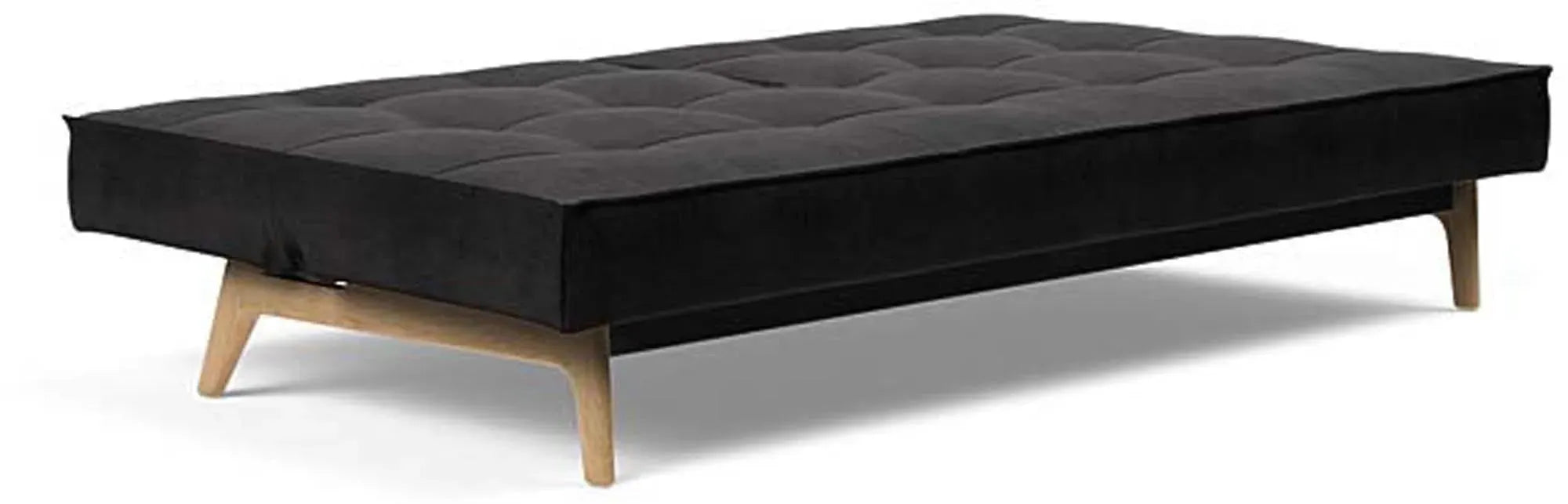 Das Splitback Sofabett 115 Eik von Innovation Living bietet modernes Design und vielseitige Nutzung – perfekt für jedes Zuhause und überraschende Übernachtungen.
