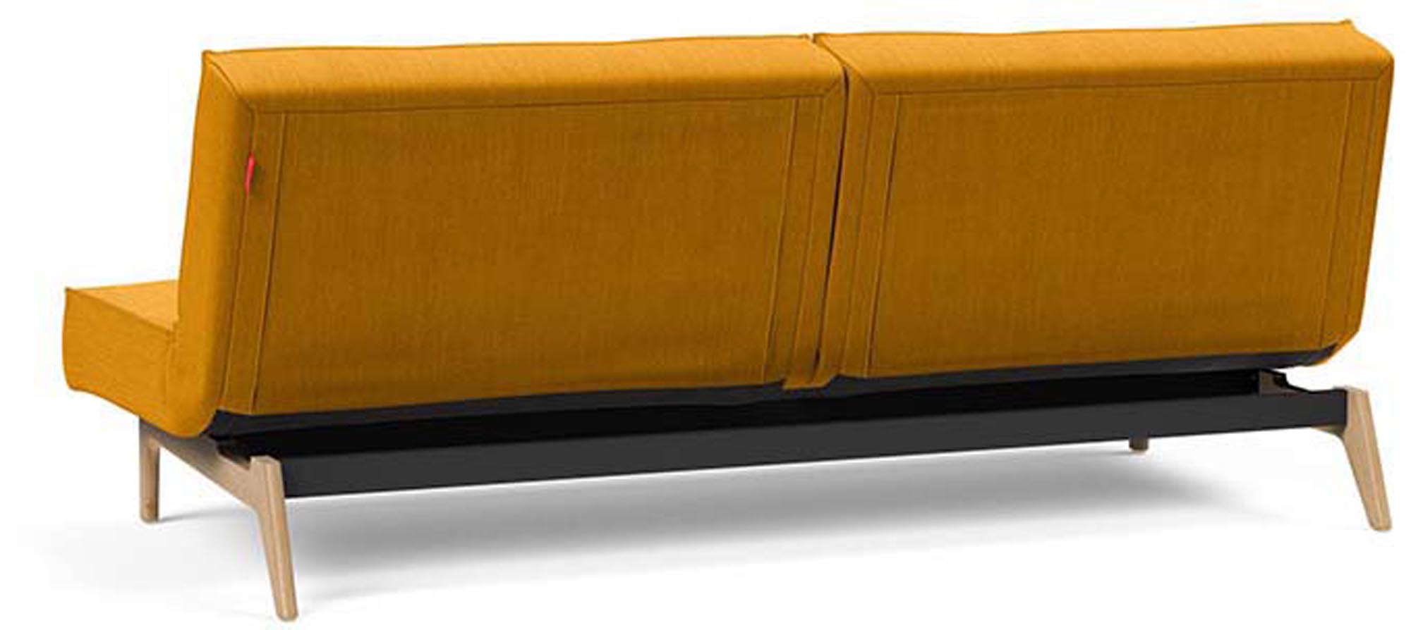 Das Splitback Sofabett 115 Eik von Innovation Living bietet modernes Design und vielseitige Nutzung – perfekt für jedes Zuhause und überraschende Übernachtungen.