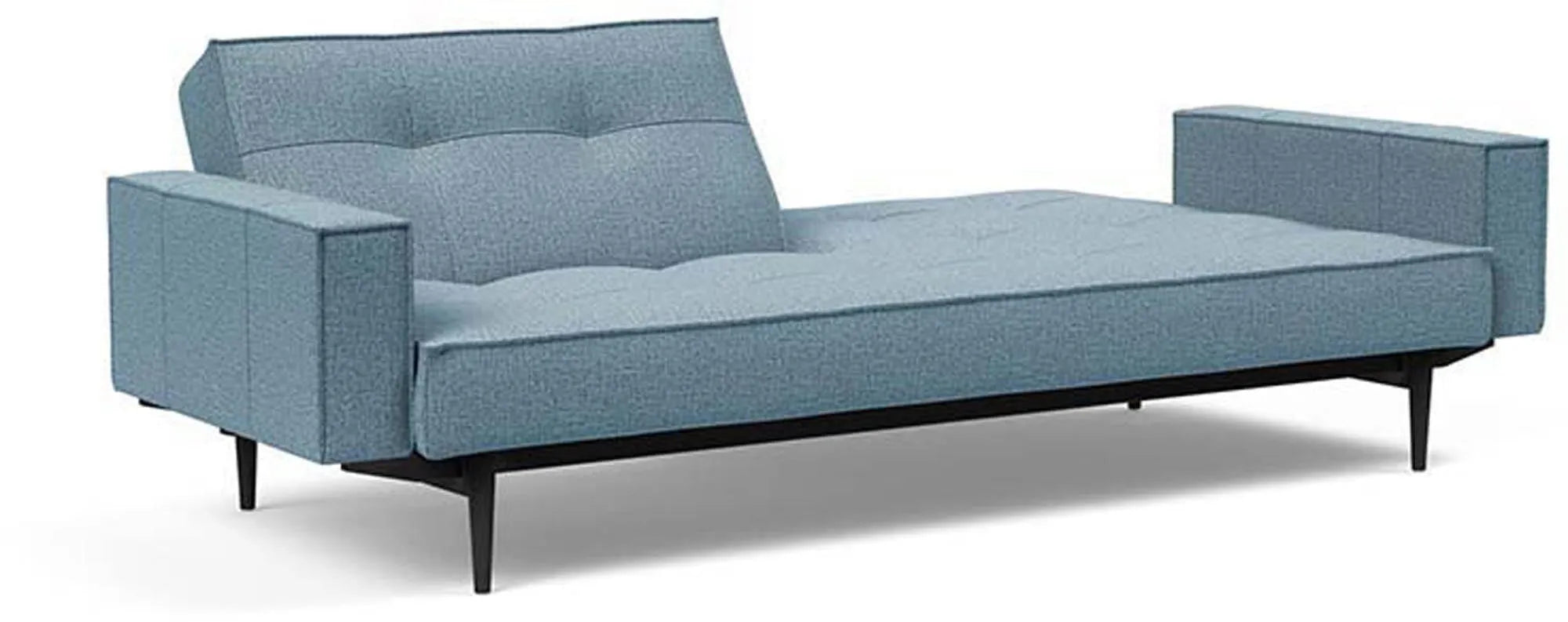 Modernes Splitback Sofabett 210 mit Armlehnen von Innovation Living.