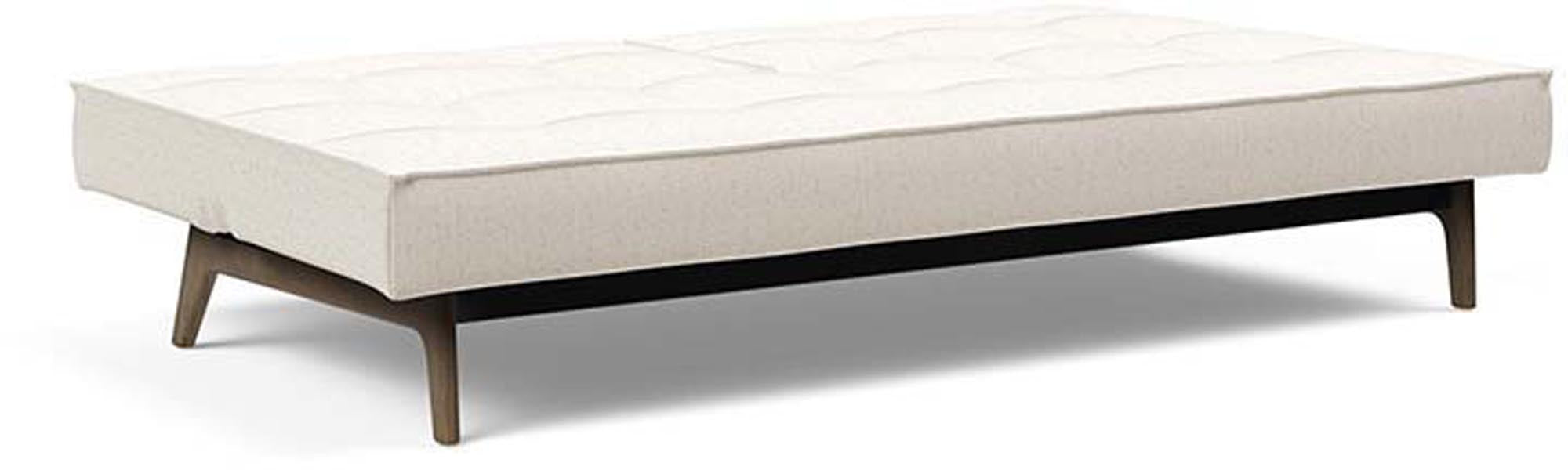 Das Splitback Sofabett 115 Eik von Innovation Living vereint stilvolle Eleganz mit Funktionalität – ideal für Gäste und kleine Räume.