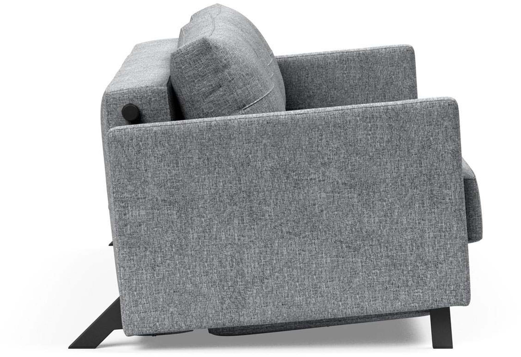 Cubed Klappsofa 160: Vielseitiger Komfort mit stilvollen Armlehnen.