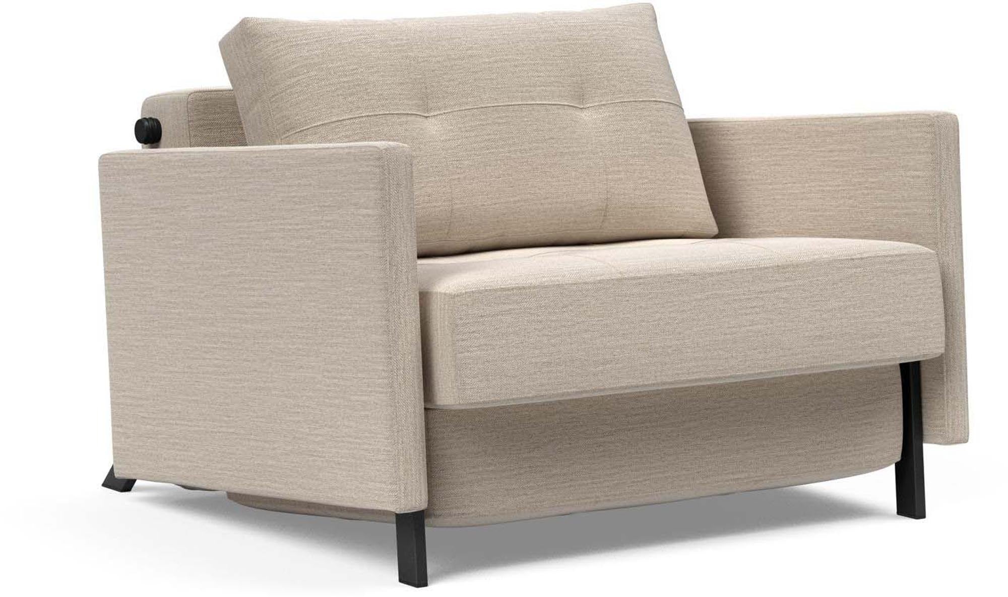 Stilvoller Cubed Sessel 90 mit Armlehnen für modernes Wohnen.