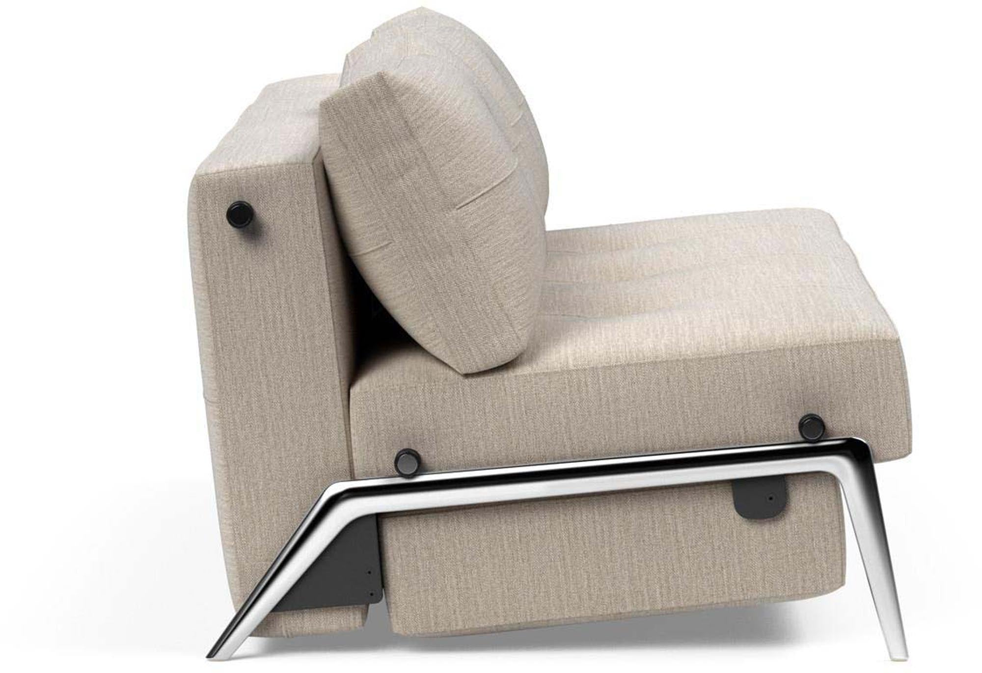 Das Cubed Klappsofa 160 von Innovation Living bietet stilvolle Flexibilität und Komfort. Perfekt für kleine Räume und überraschende Übernachtungen.
