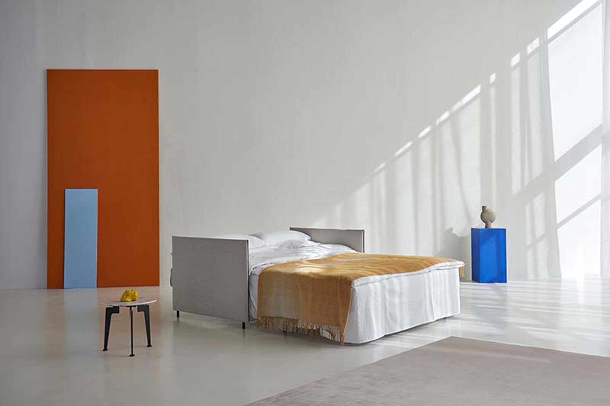 Luoma Bettsofa: Skandinavische Eleganz mit praktischer Schlaffunktion.