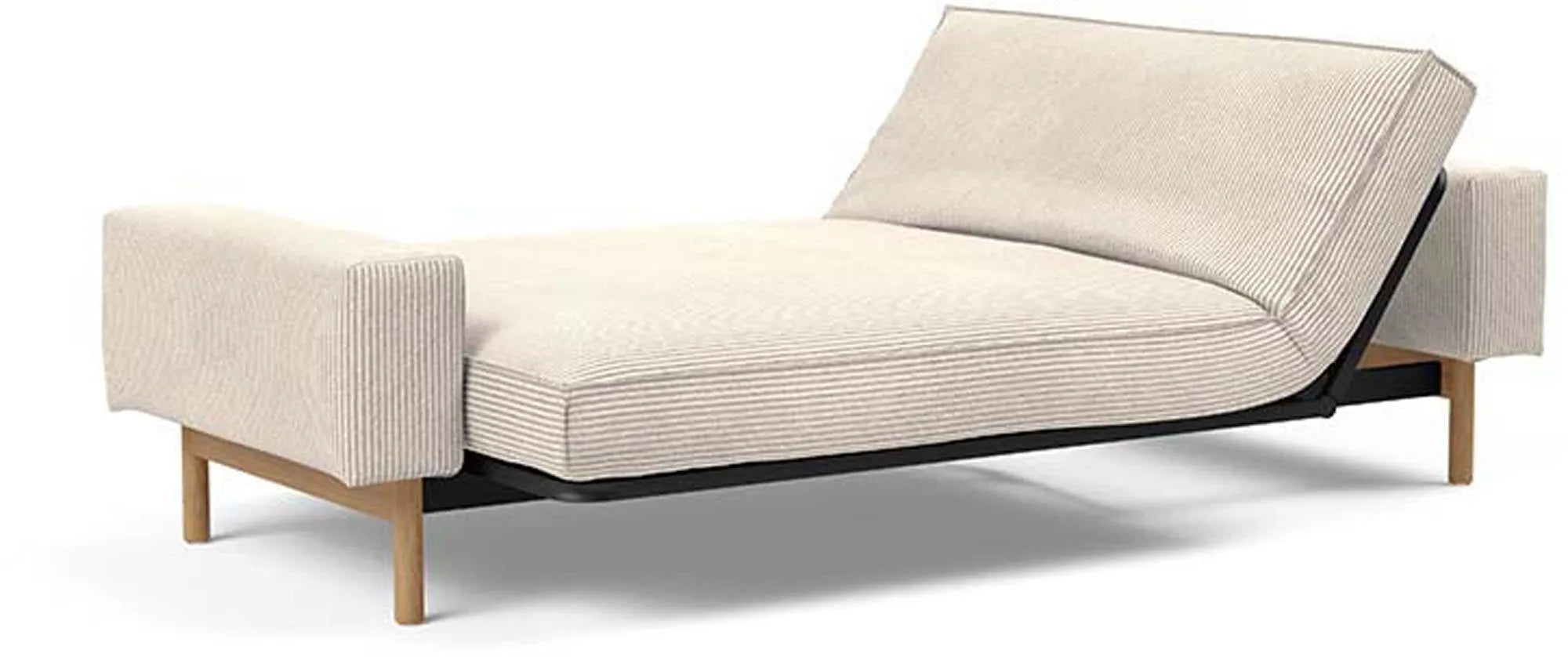 Elegantes Mimer Sofa mit Sharp Plus Bezug von Innovation Living.