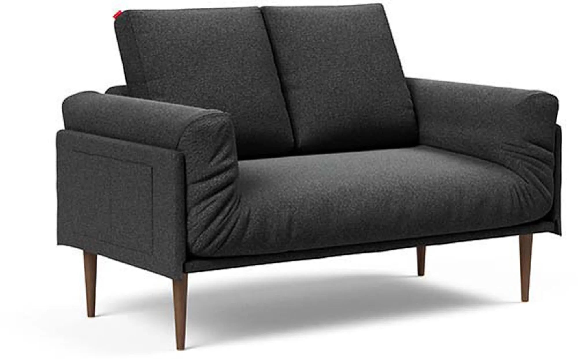 Elegantes Rollo Styletto Sofa mit waschbarem Bezug von Innovation.