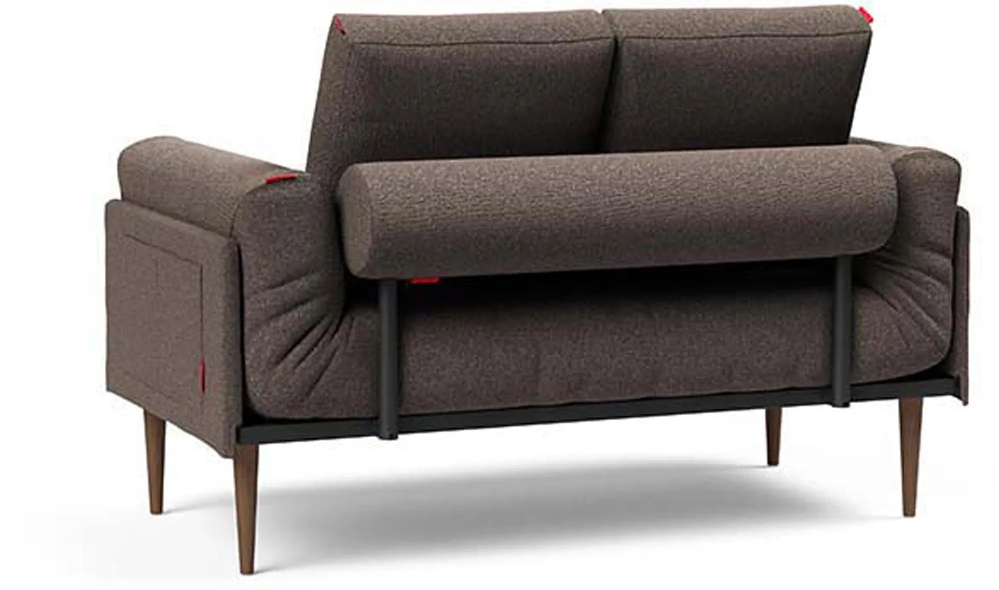 Elegantes Rollo Styletto Sofa mit waschbarem Bezug von Innovation.