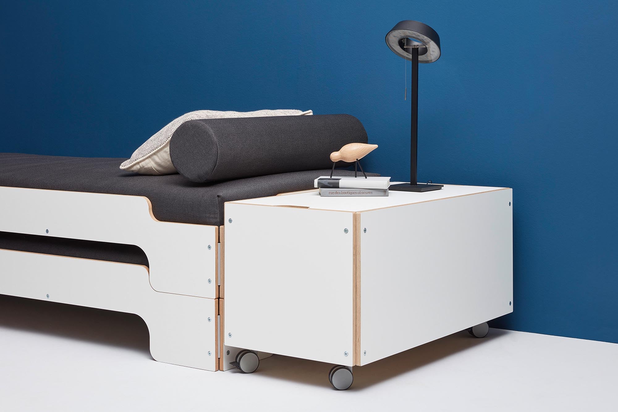 Bed box with lid, comfort