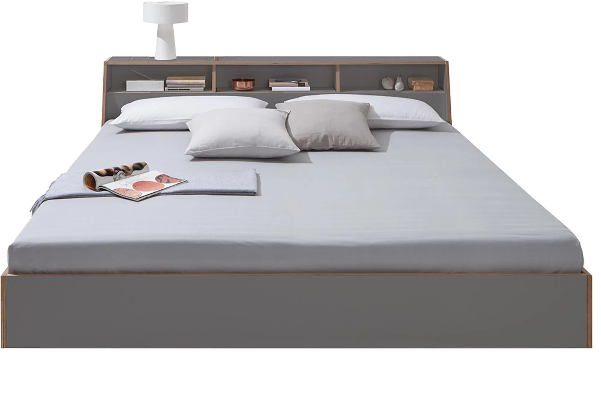 Slope Bett: Stilvolles Kopfteil trifft auf minimalistisches Design.