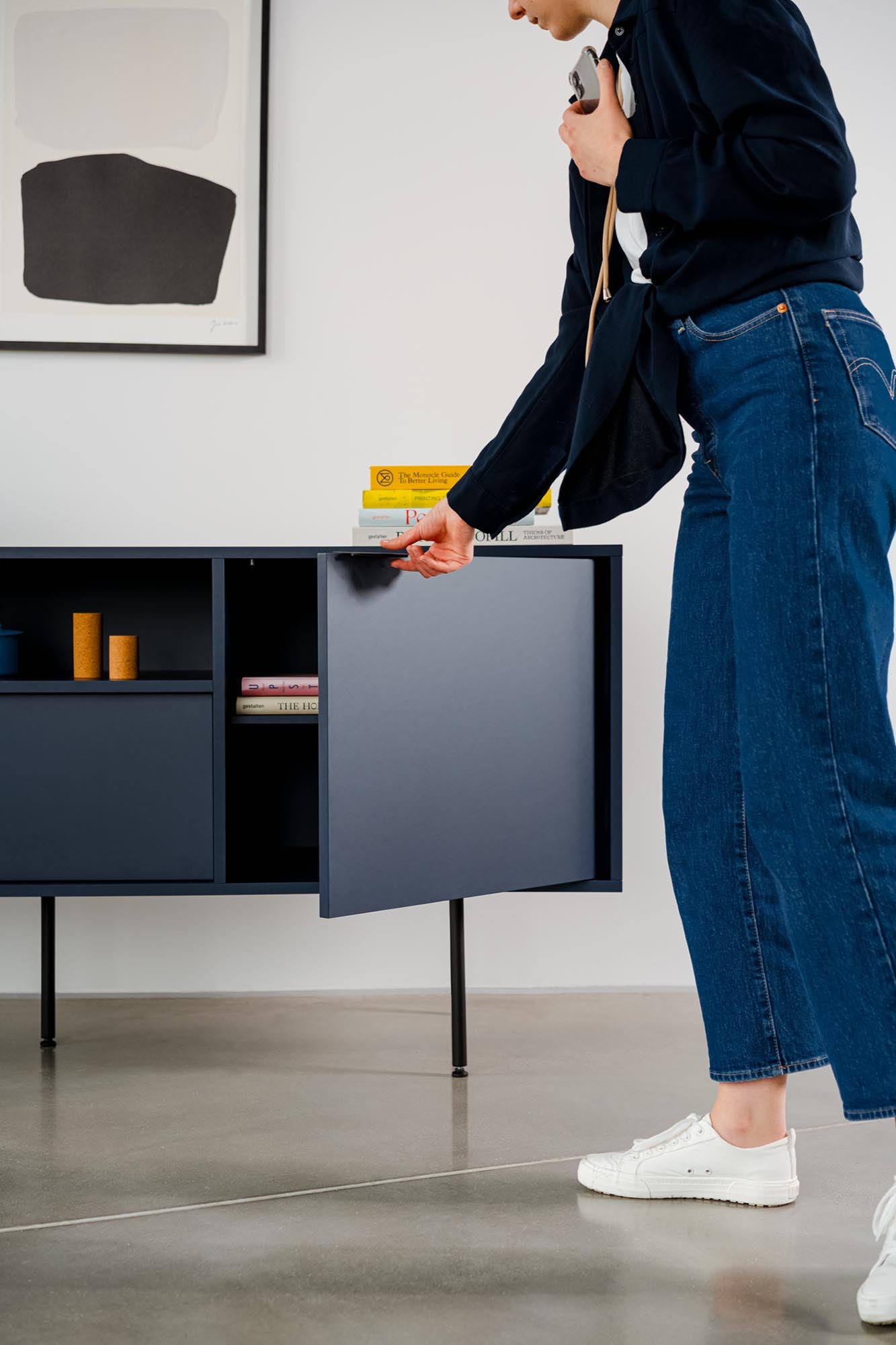 Bau Sideboard in Vulcano Black präsentiert im Onlineshop von KAQTU Design AG. Sideboard ist von Noo.ma