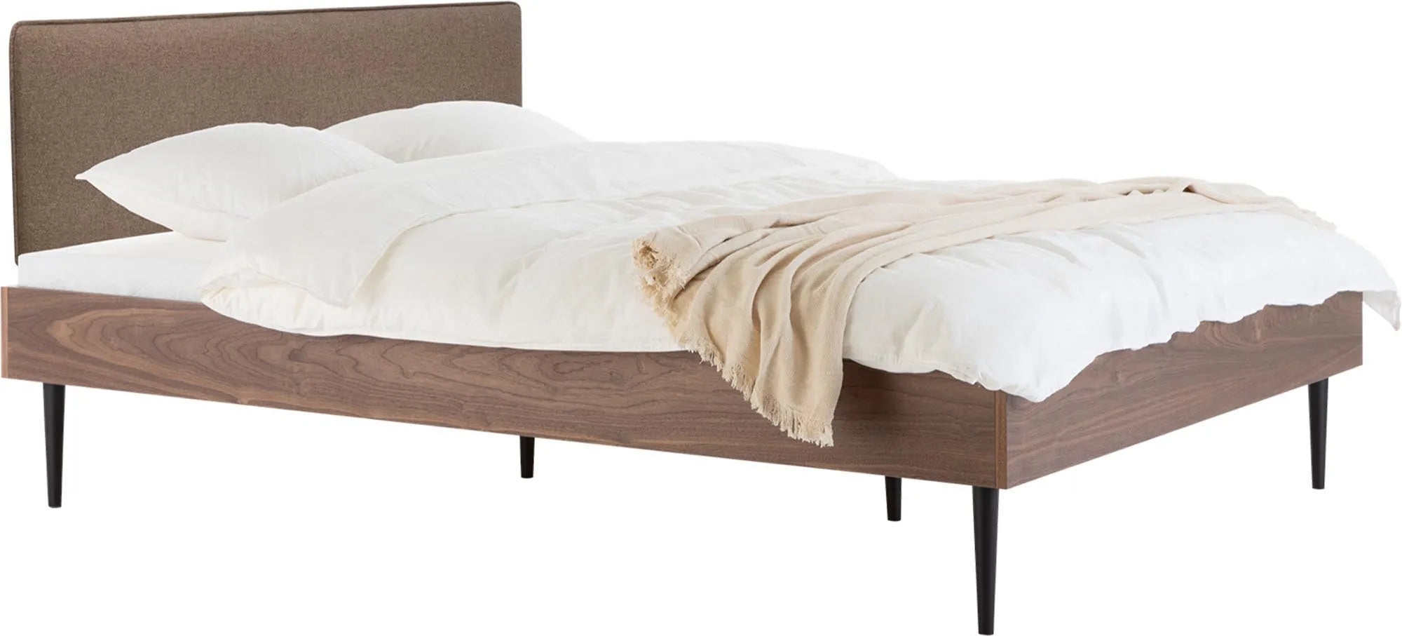 Streiko Bett mit Kopfteil, Bett, KAQTU Design