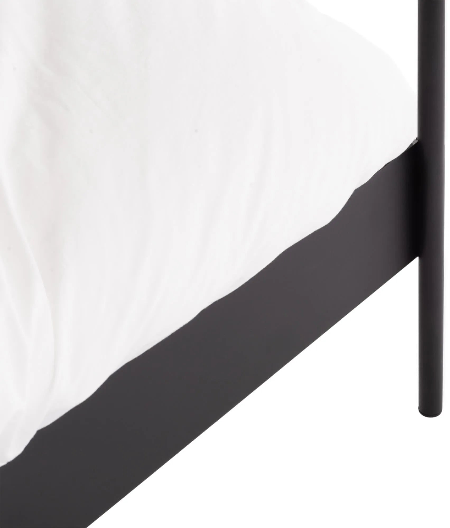 Eton Bett in Schwarz präsentiert im Onlineshop von KAQTU Design AG. Bett ist von Noo.ma