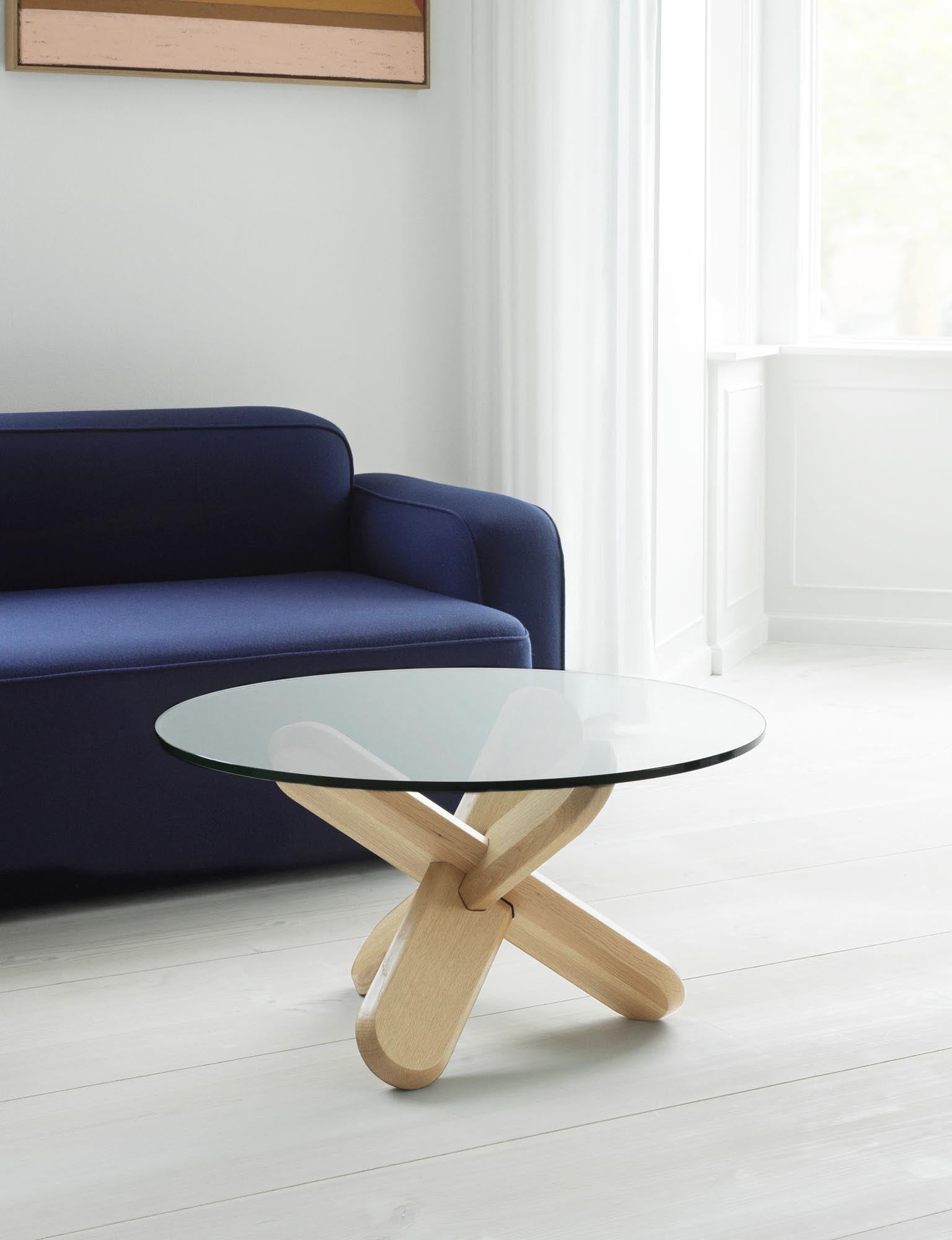 Ding table