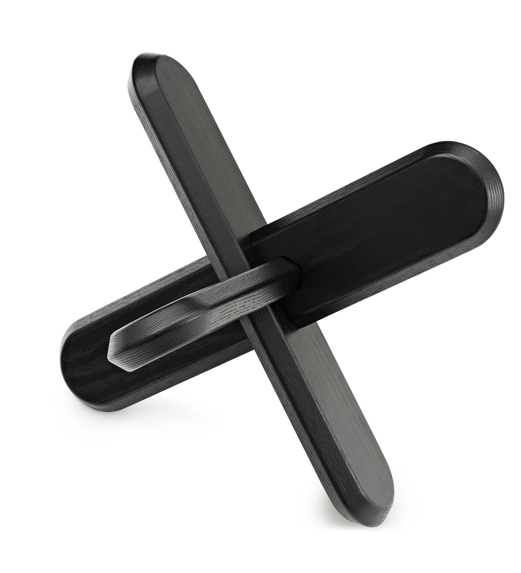 Stilvoller Ding Tisch von Normann Copenhagen, inspiriert von Geometrie.