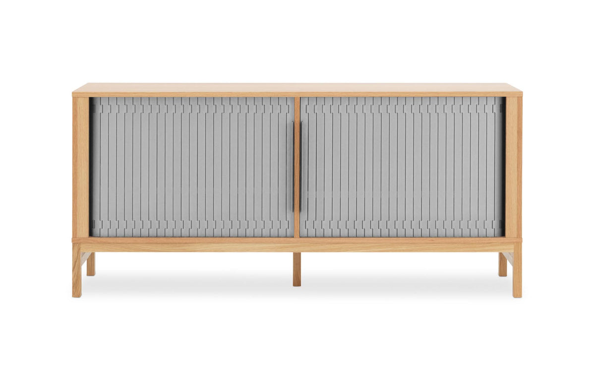 Jalousi Sideboard grau in  präsentiert im Onlineshop von KAQTU Design AG. Sideboard ist von Normann Copenhagen
