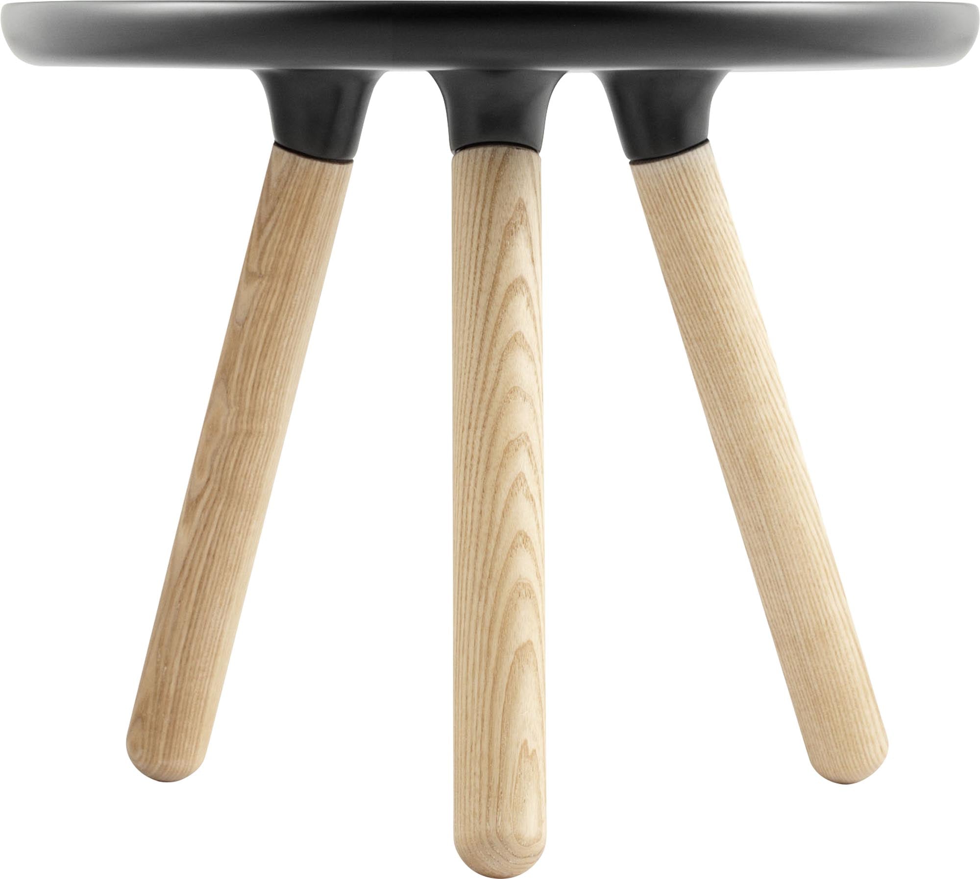 Kleiner Tablo Tisch: Minimalistisches Design von Normann Copenhagen.