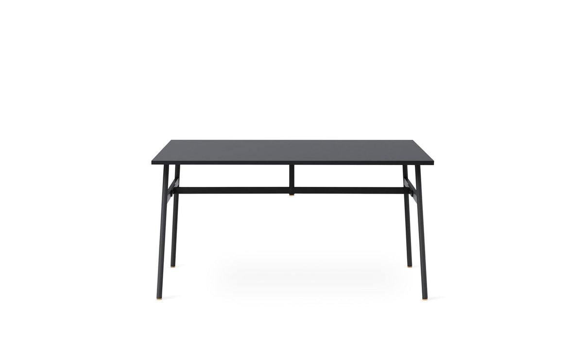 Union Tisch in  präsentiert im Onlineshop von KAQTU Design AG. Schreibtisch ist von Normann Copenhagen