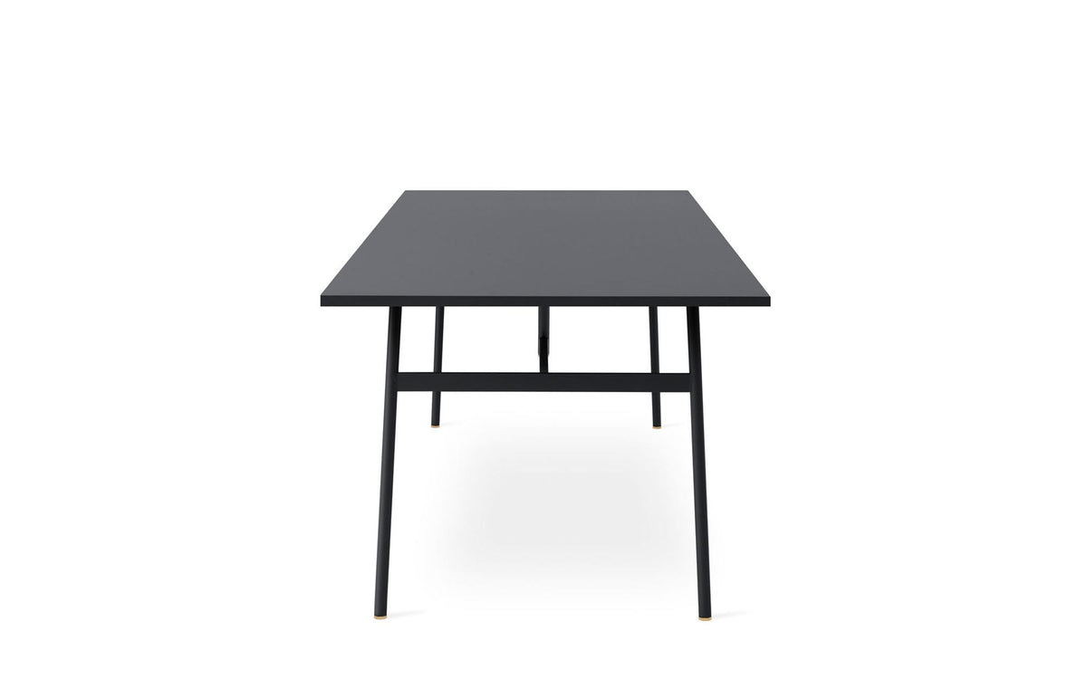 Union Tisch in  präsentiert im Onlineshop von KAQTU Design AG. Schreibtisch ist von Normann Copenhagen