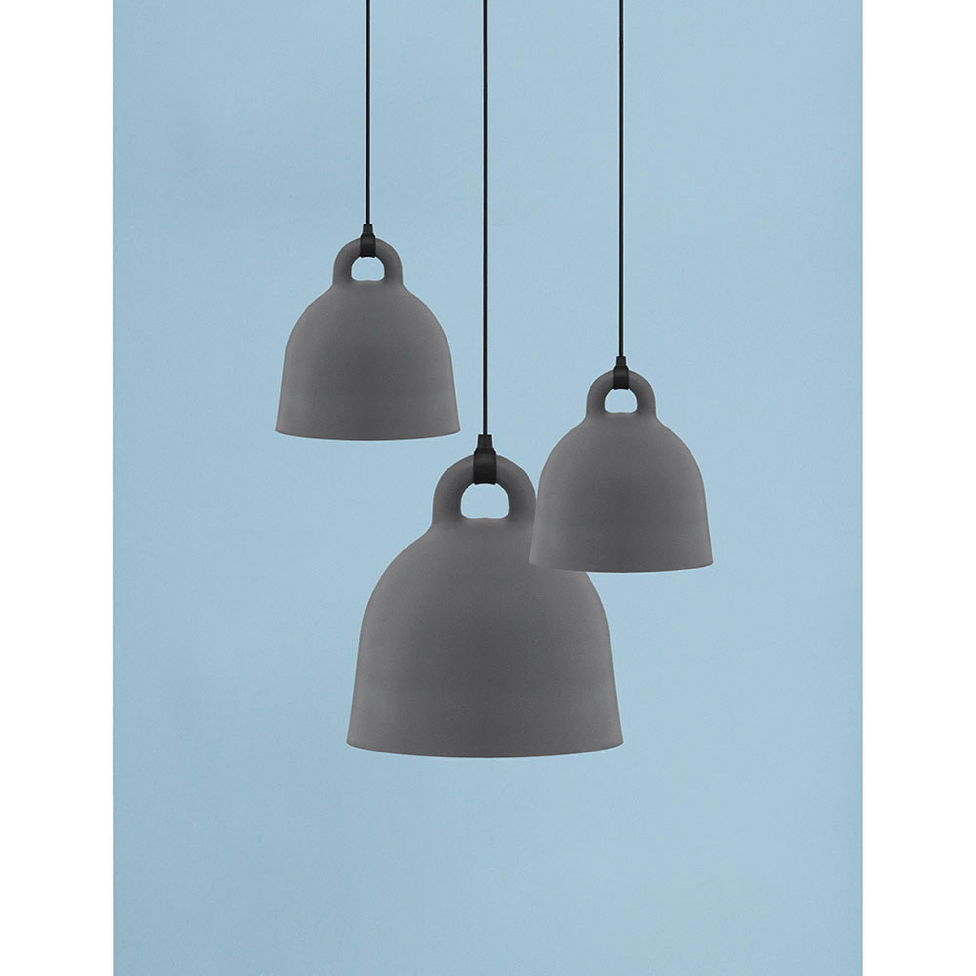 Stilvolle Bell Lampe klein von Normann Copenhagen für Ihr Zuhause.