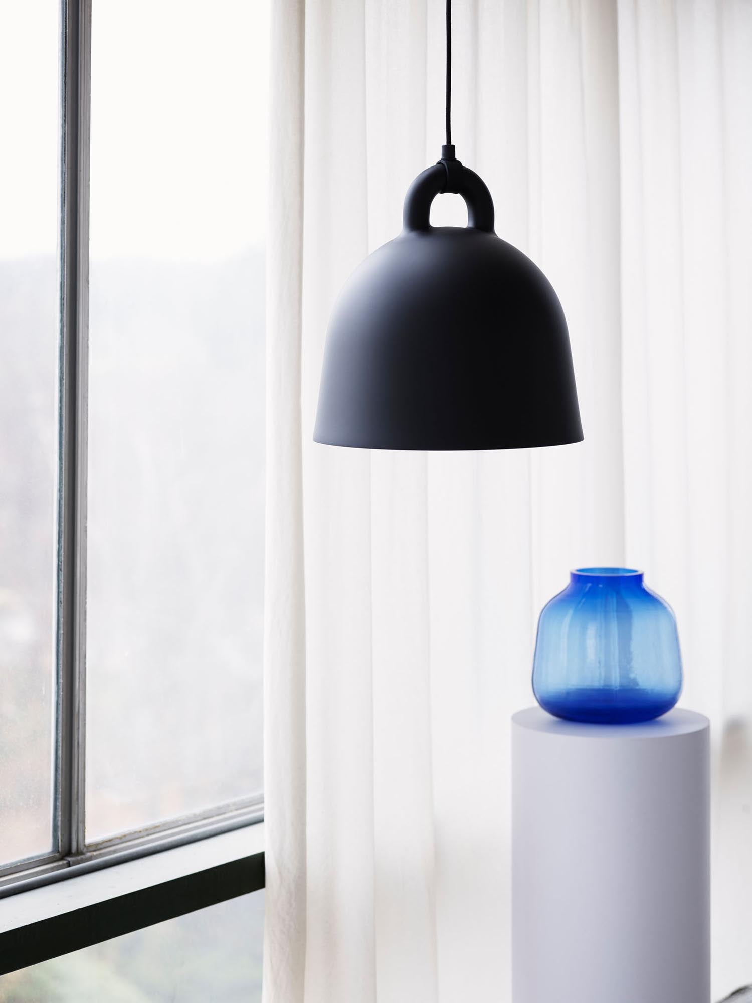 Bell Lamp Medium EU 