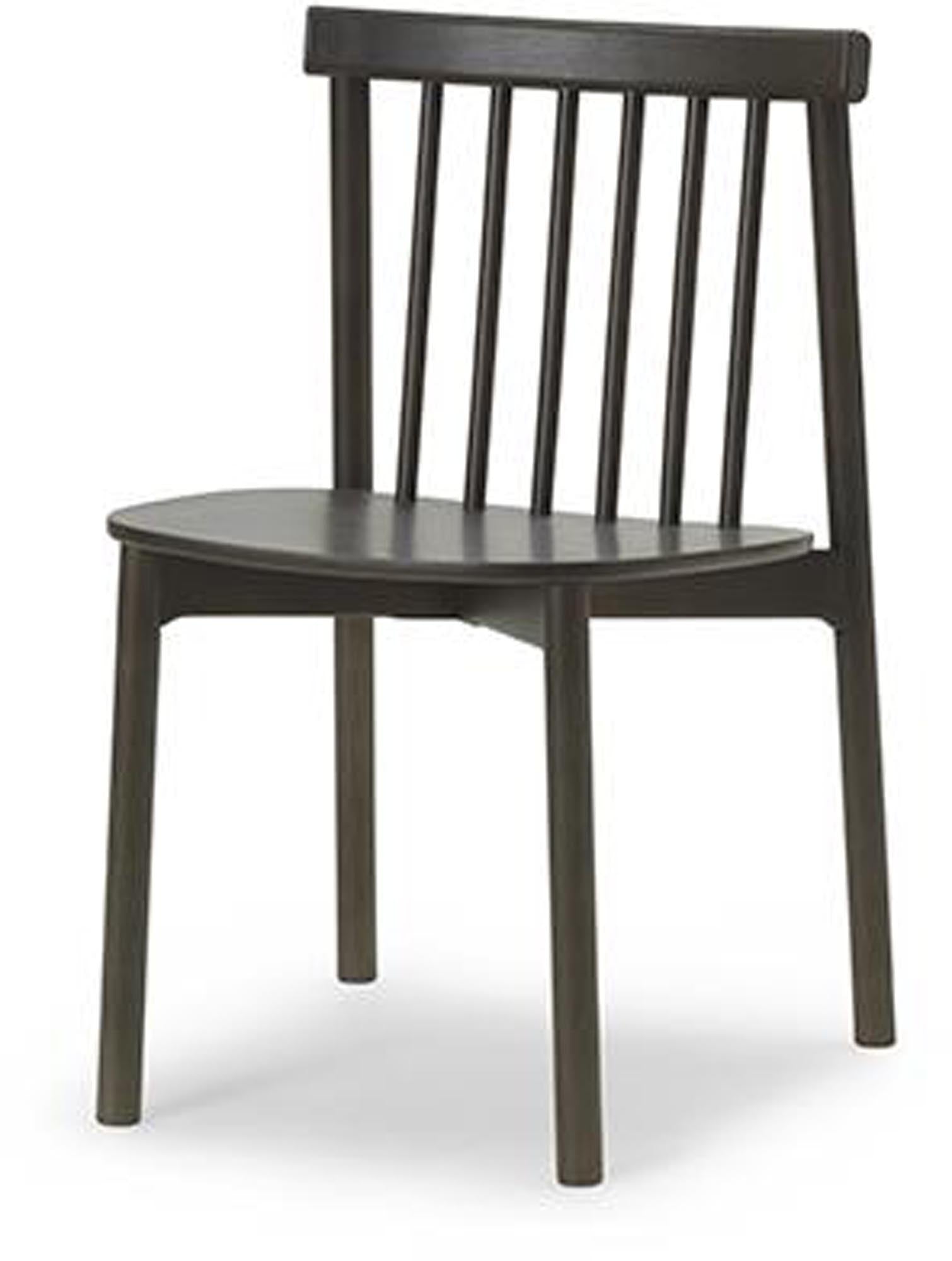 Pind Stuhl: Skandinavisches Design trifft auf zeitlose Handwerkskunst.