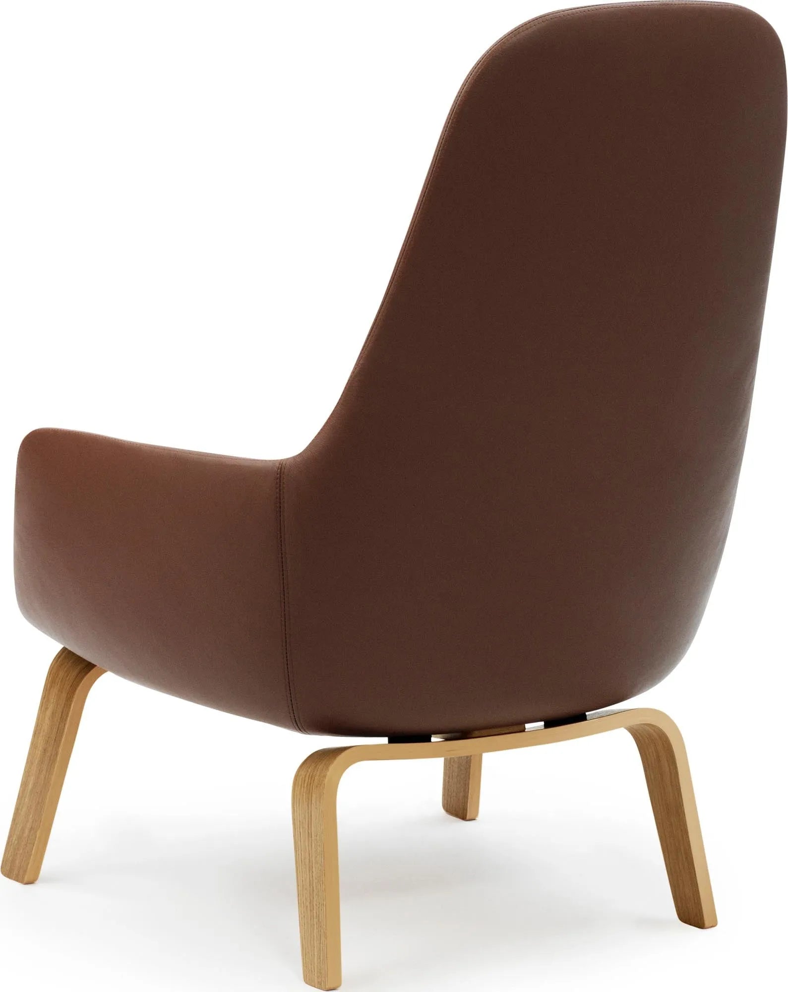 Eleganter Era Lounge Sessel hoch von Normann Copenhagen genießen.