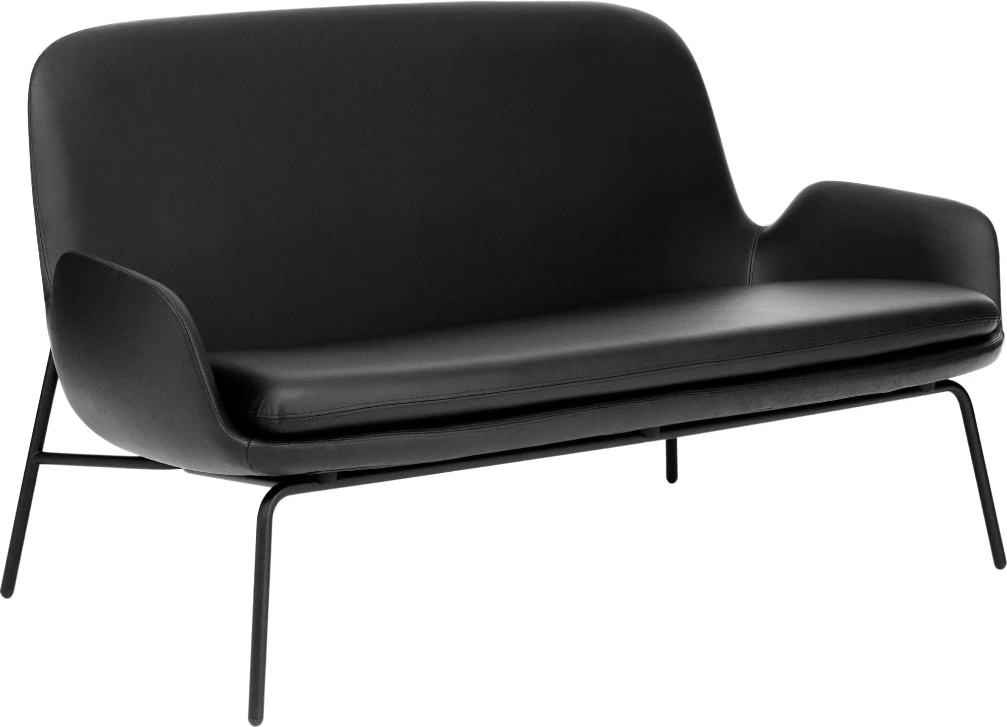 Das Era Sofa von Normann Copenhagen: Zeitloses, kurviges Design, hohe Qualität, flexibel für jede Generation. Vielseitige Stoff- und Farbwahl.