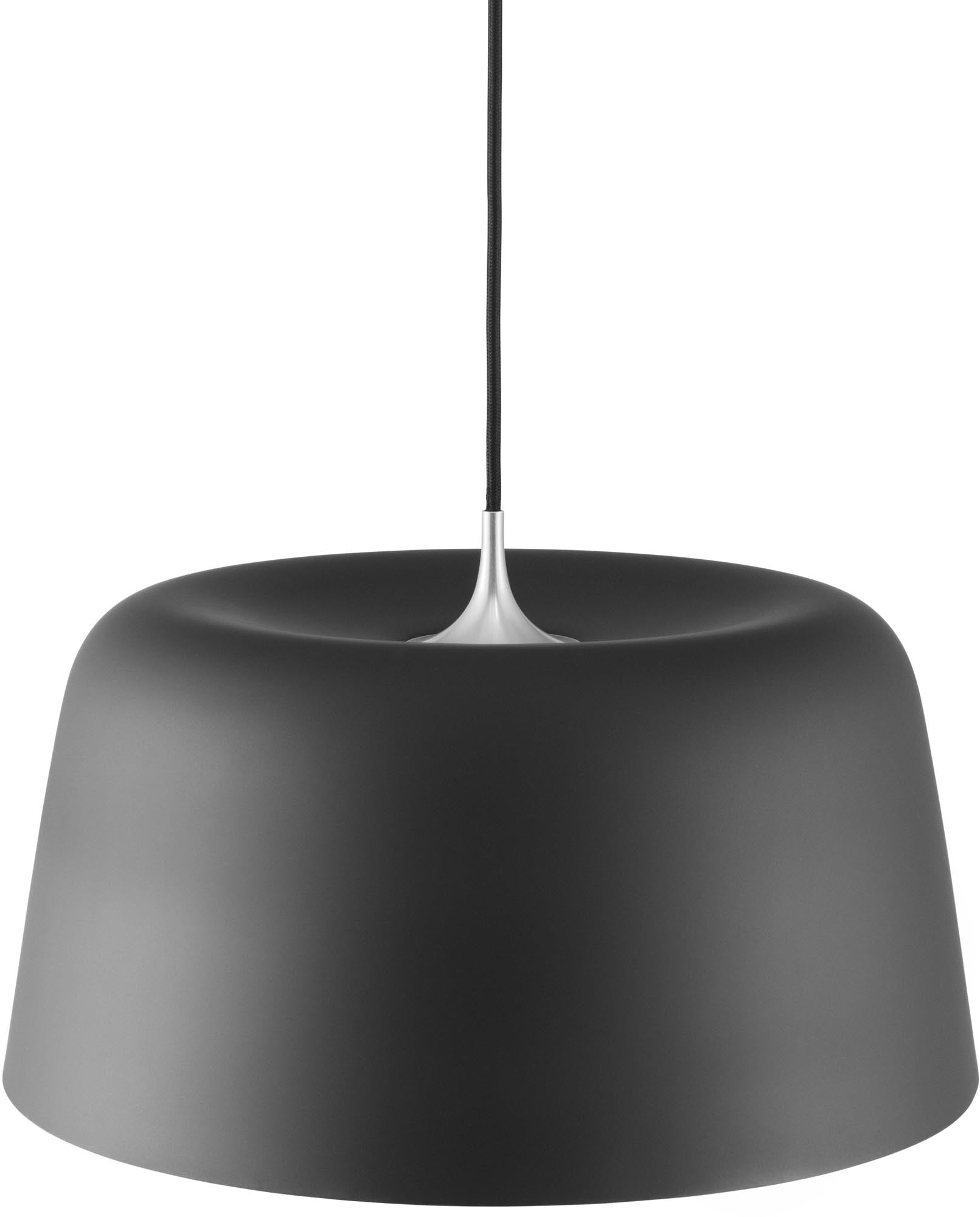 Tub Leuchte EU in Schwarz präsentiert im Onlineshop von KAQTU Design AG. Pendelleuchte ist von Normann Copenhagen