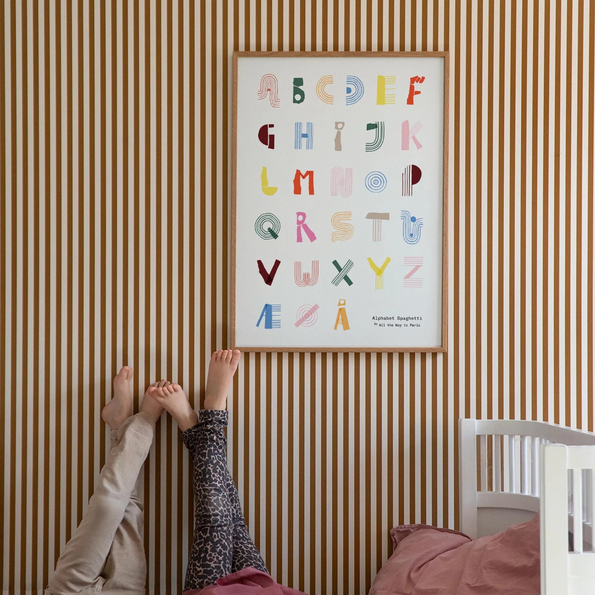 Alphabet Spaghetti DK  in  Multicolour präsentiert im Onlineshop von KAQTU Design AG. Bild ist von Paper Collective